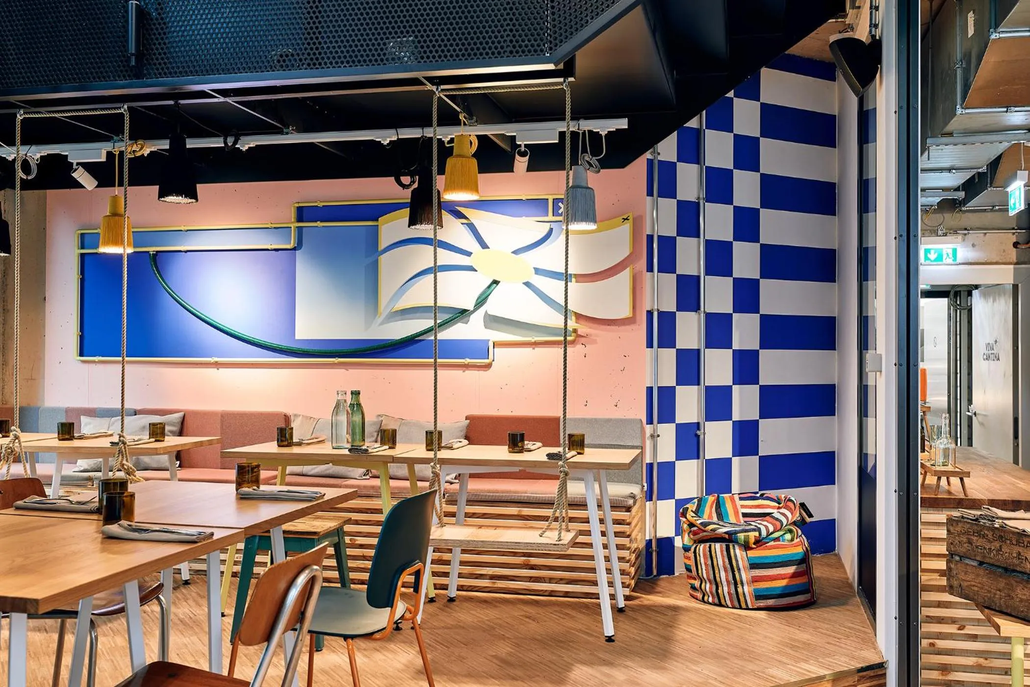 Restaurant/places to eat in Villa Viva Hamburg - Neueröffnung Nov 2023