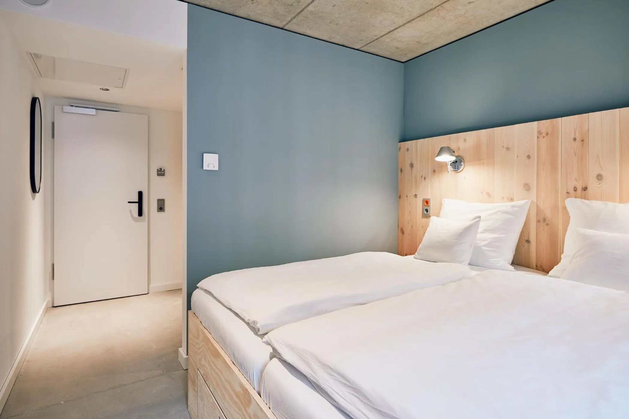 Bed in Villa Viva Hamburg - Neueröffnung Nov 2023