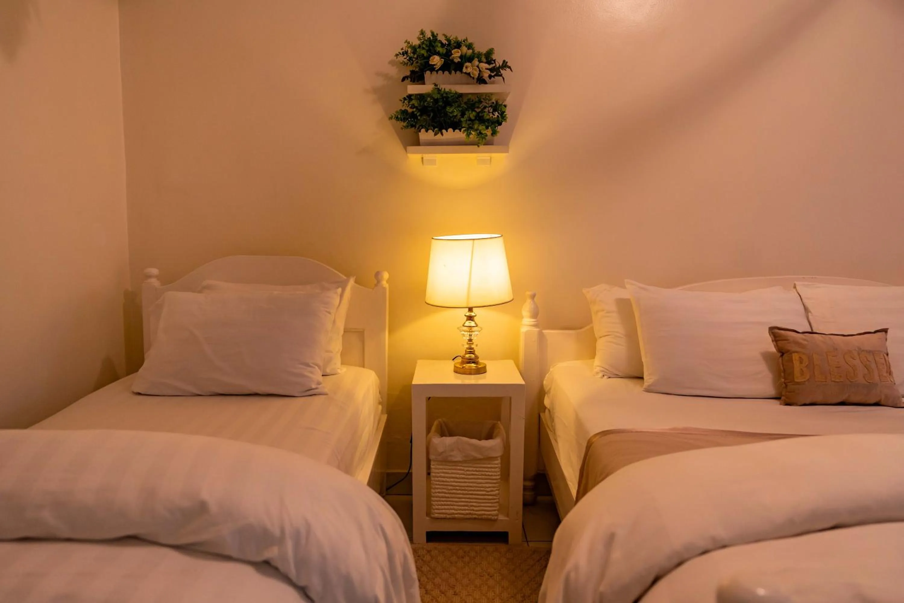 Bed in Blue Veil Villa Hotel