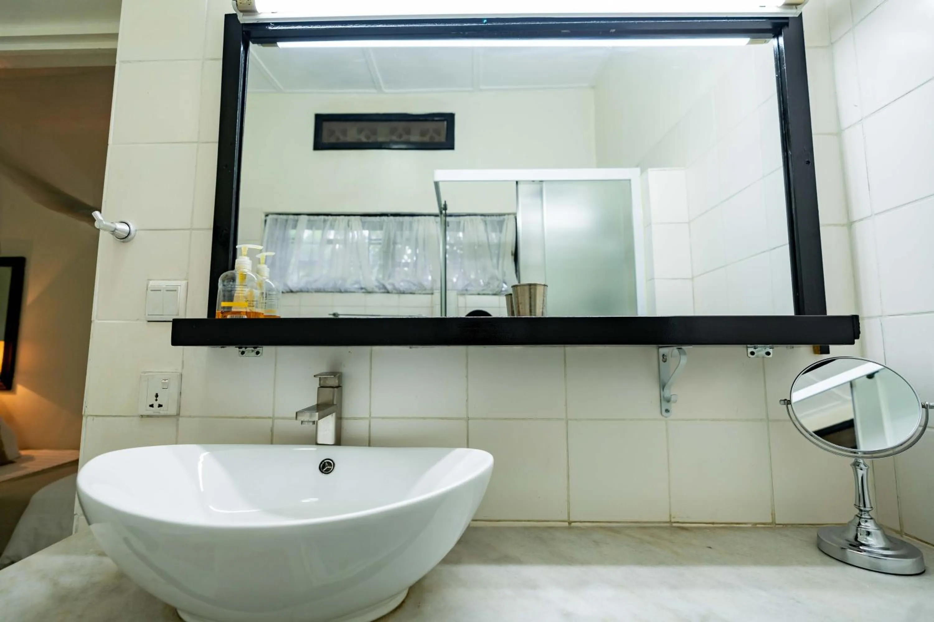 Blue Veil Villa Hotel