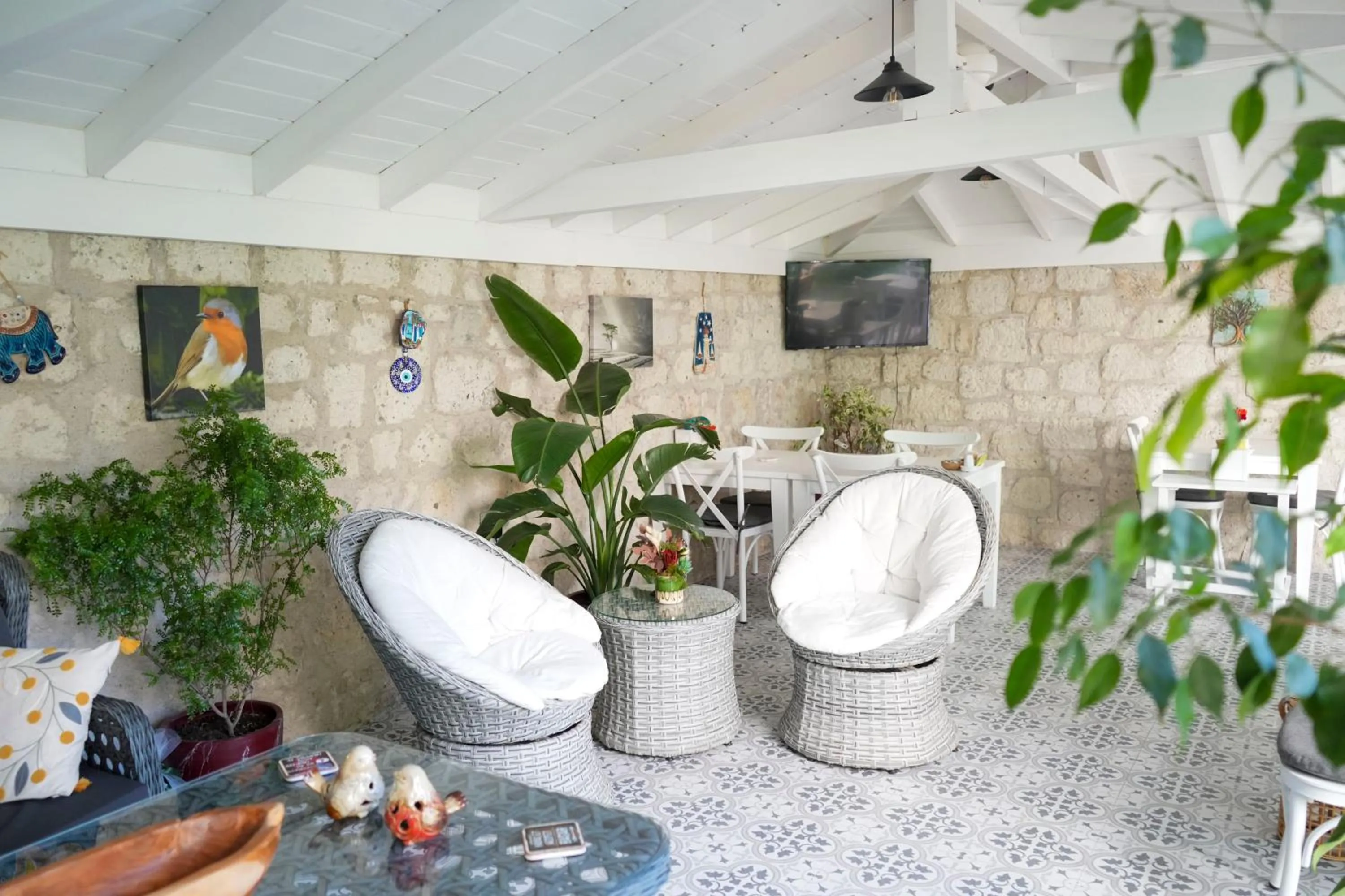 Seating area in Müzeyyen Hanım Konağı Alaçatı