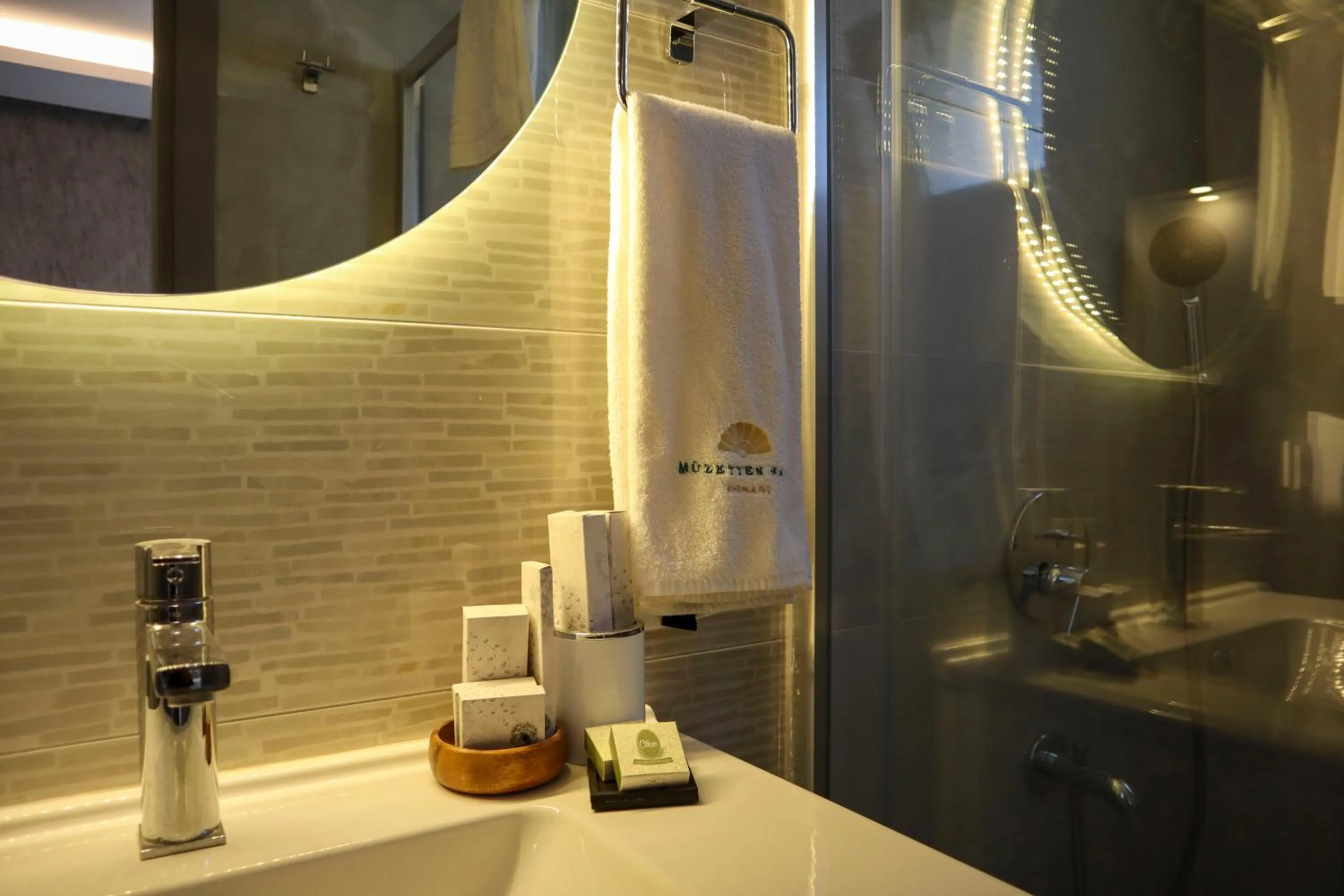 Bathroom in Müzeyyen Hanım Konağı Alaçatı