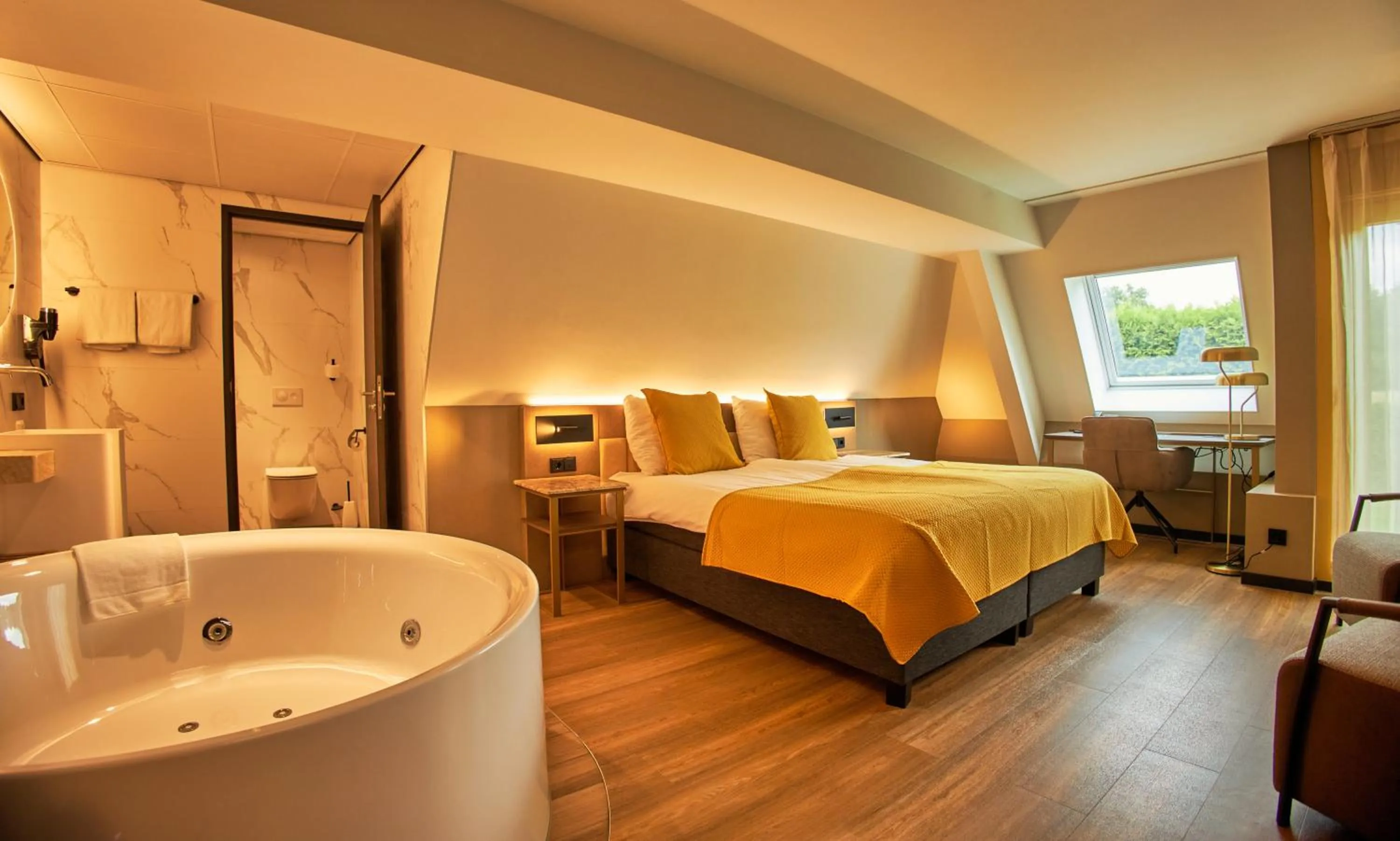 Bed in Hotel Hoogeveen