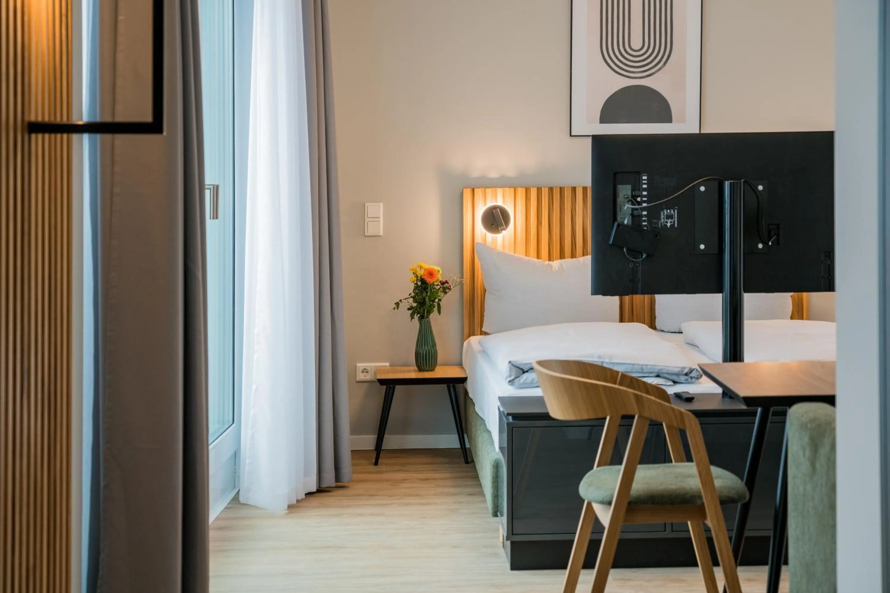 Photo of the whole room in Nena Apartments Berlin Adlershof