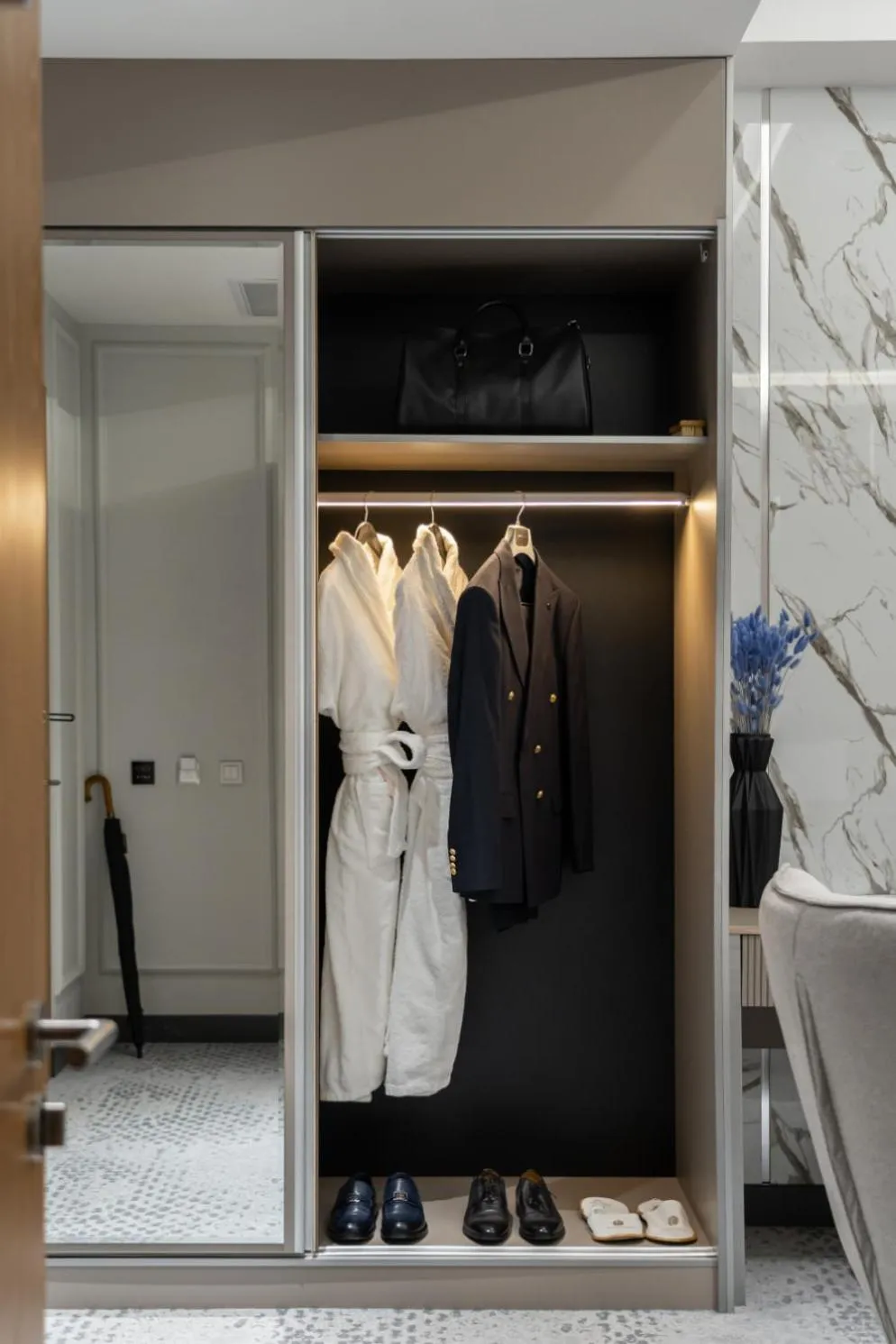 wardrobe in Europe Hotel Tashkent