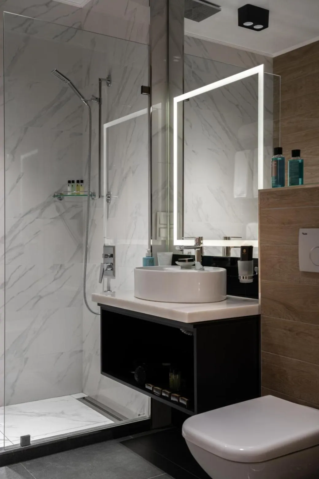 Shower in Europe Hotel Tashkent