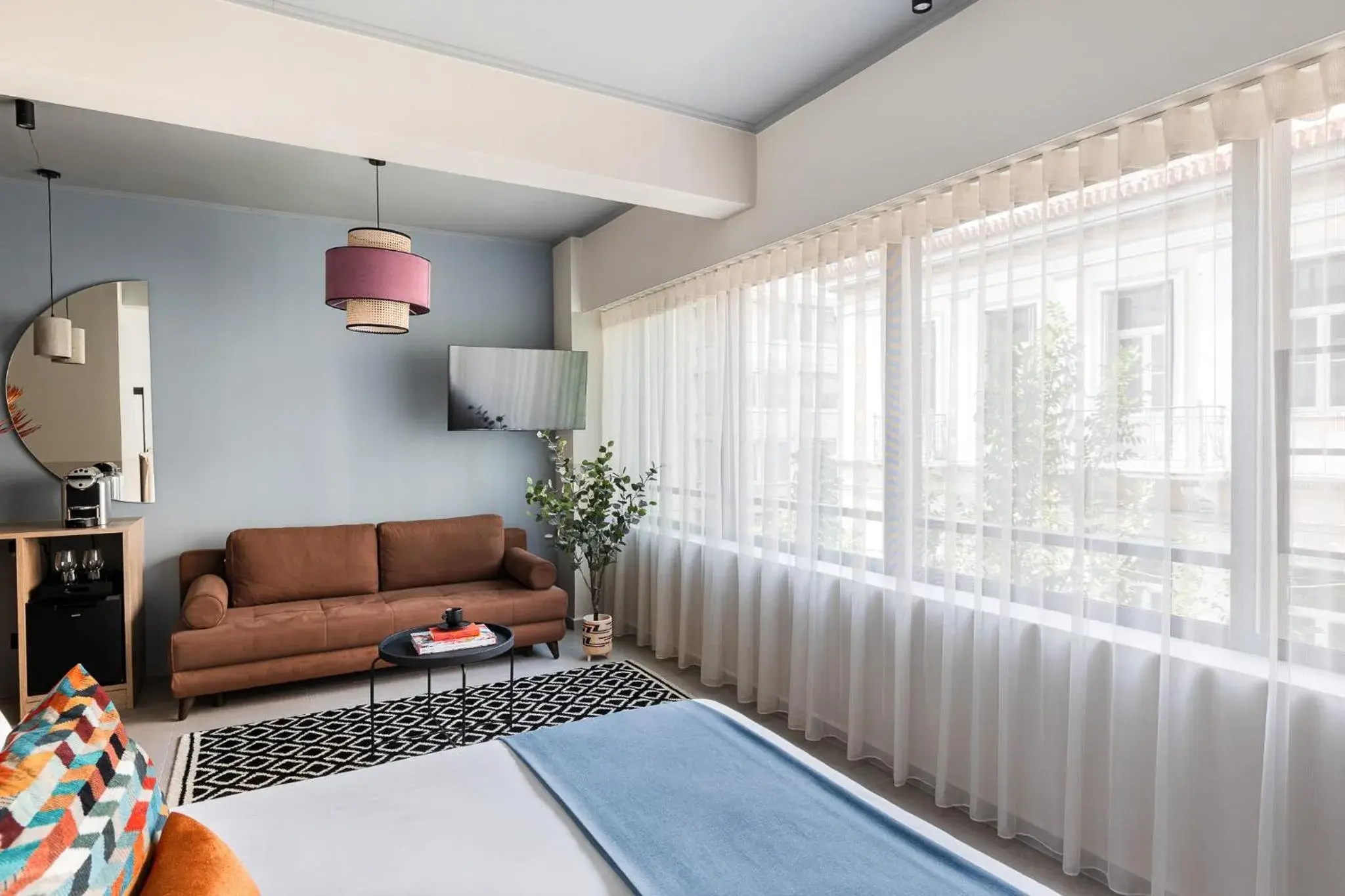 Deluxe Double or Twin Room in Airio Athens Suites Deluxe Double or Twin Room in Airio Athens Suites