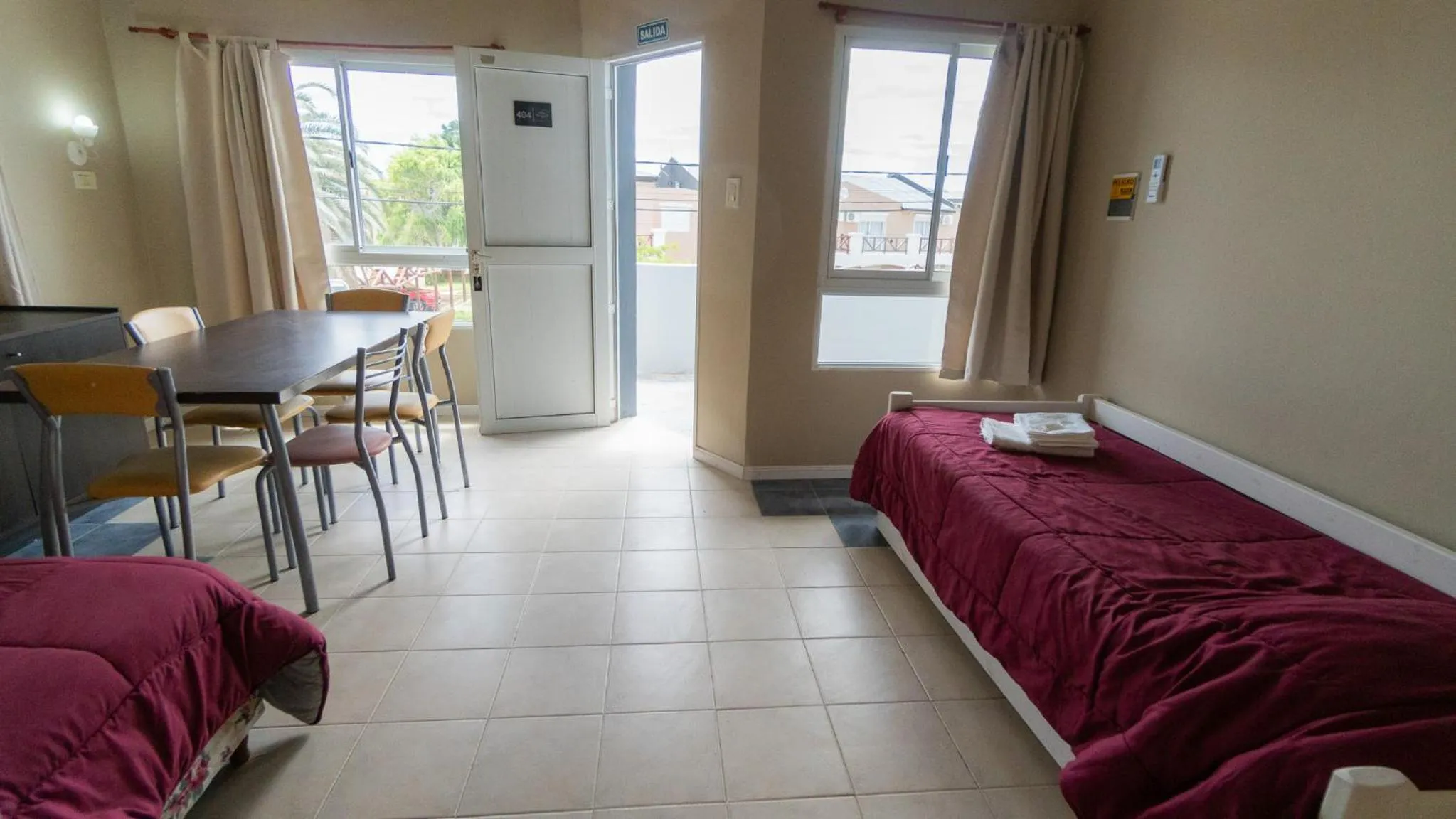 Seating area, Bed in Apart del Golfo