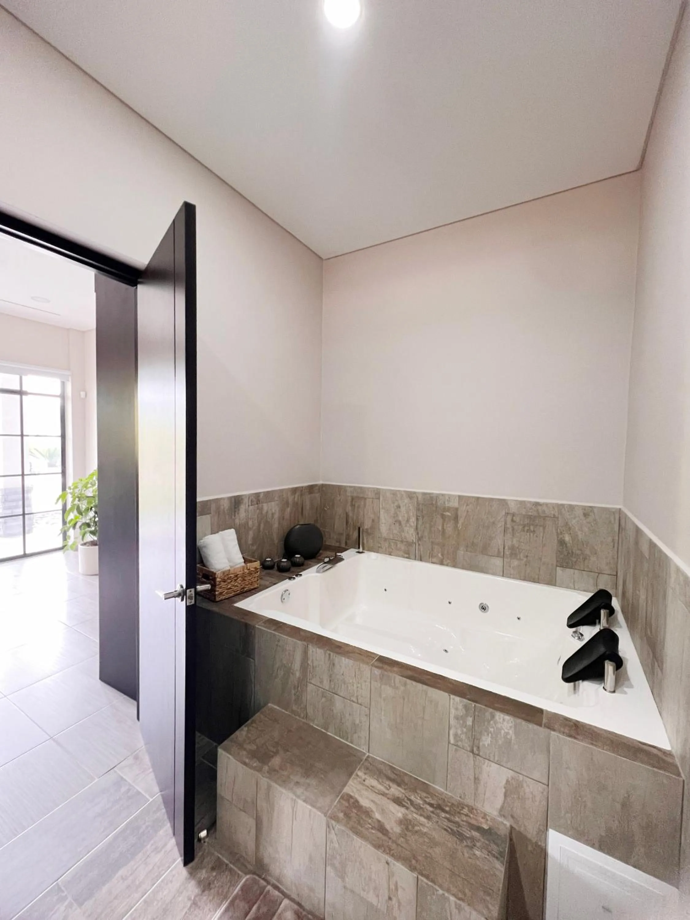 Toilet in 1714 Hotel Boutique Guatapé