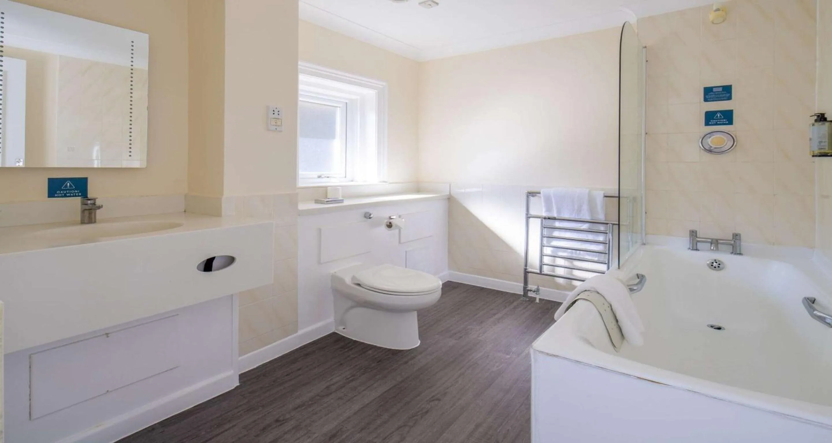 Bedroom in Bournemouth Carlton Hotel, BW Signature Collection