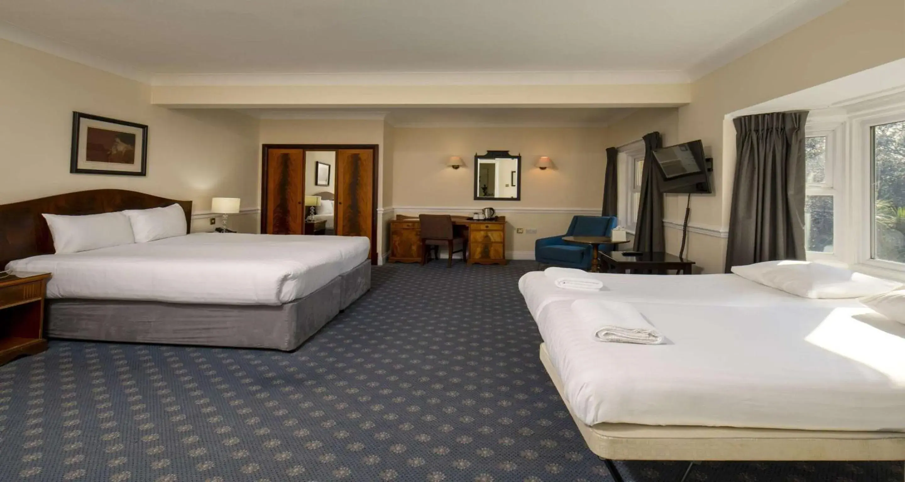 Family Room with Extra Bed in Bournemouth Carlton Hotel, BW Signature Collection Family Room with Extra Bed in Bournemouth Carlton Hotel, BW Signature Collection