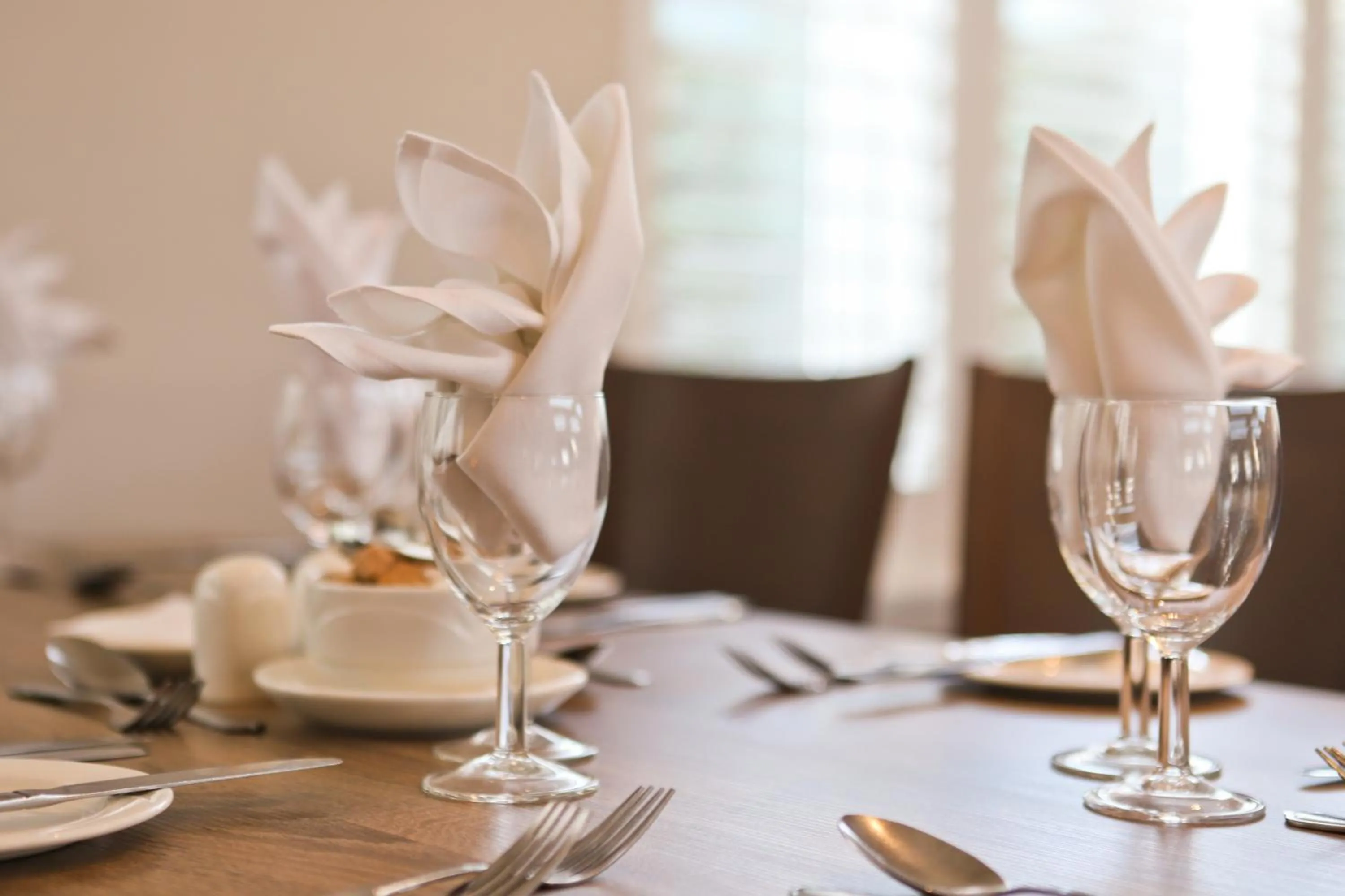 Dining area in Marsham Court Hotel