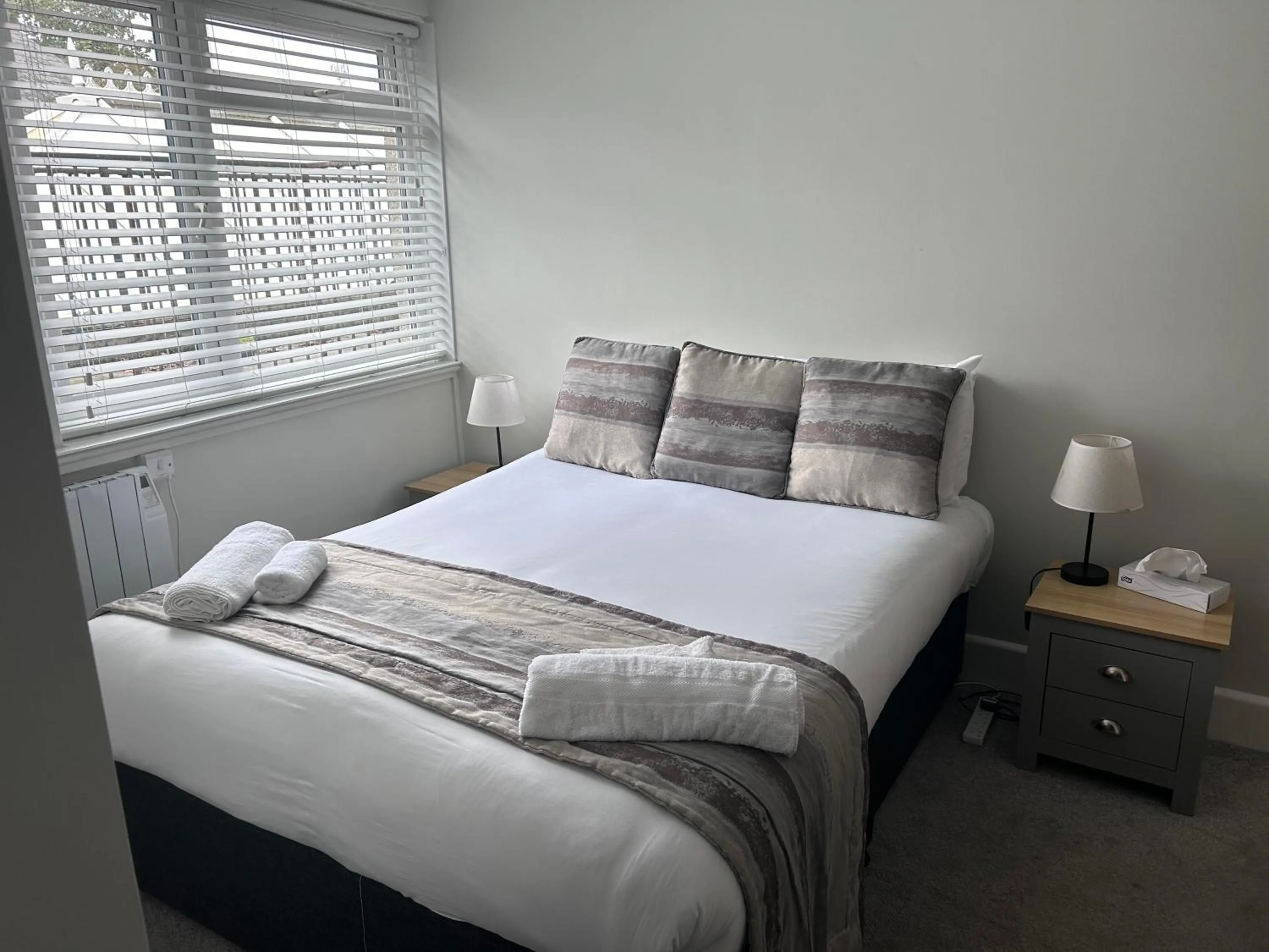 Bedroom, Bed in Marsham Court Hotel