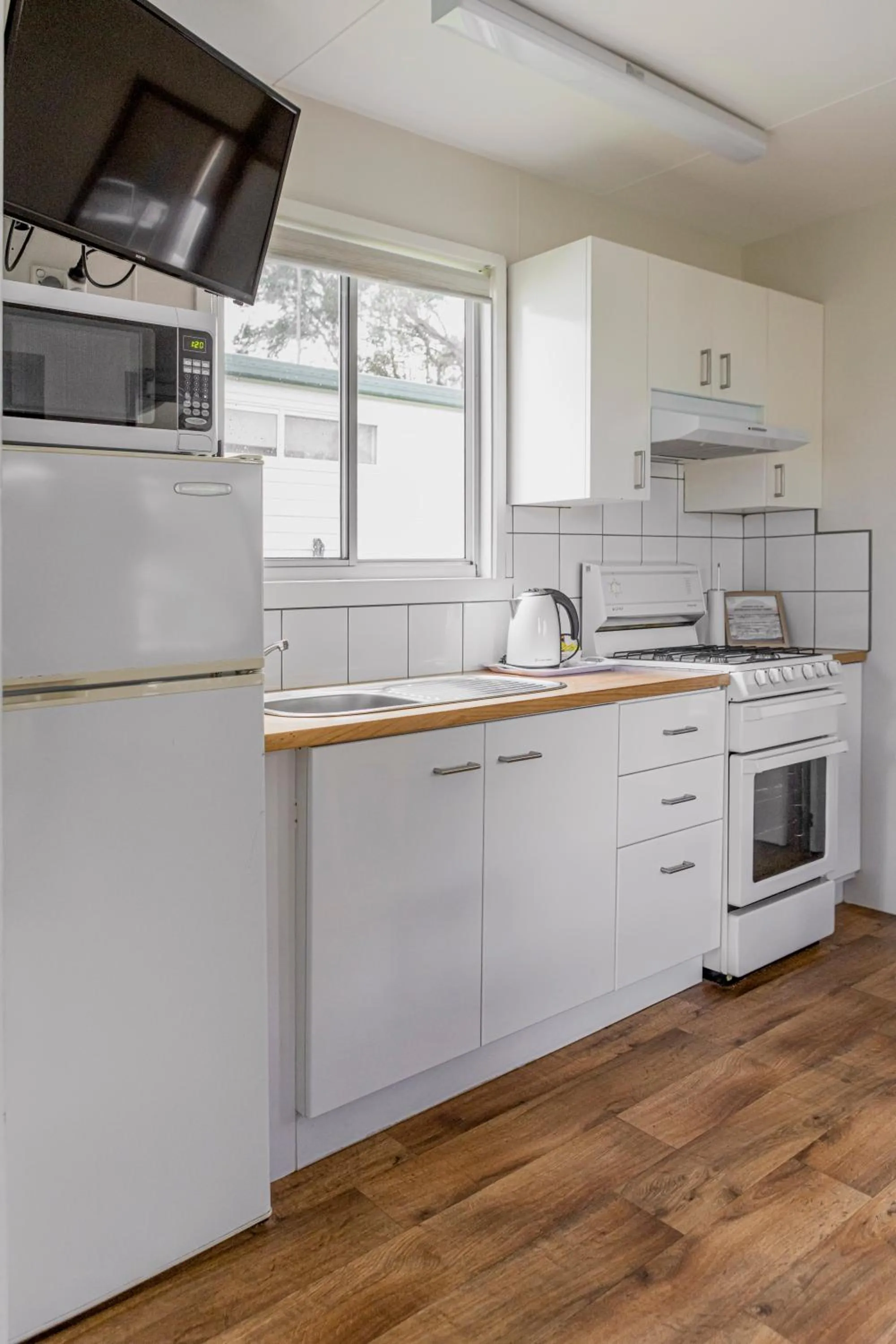 Kitchen or kitchenette in Ocean Grove Holiday Park