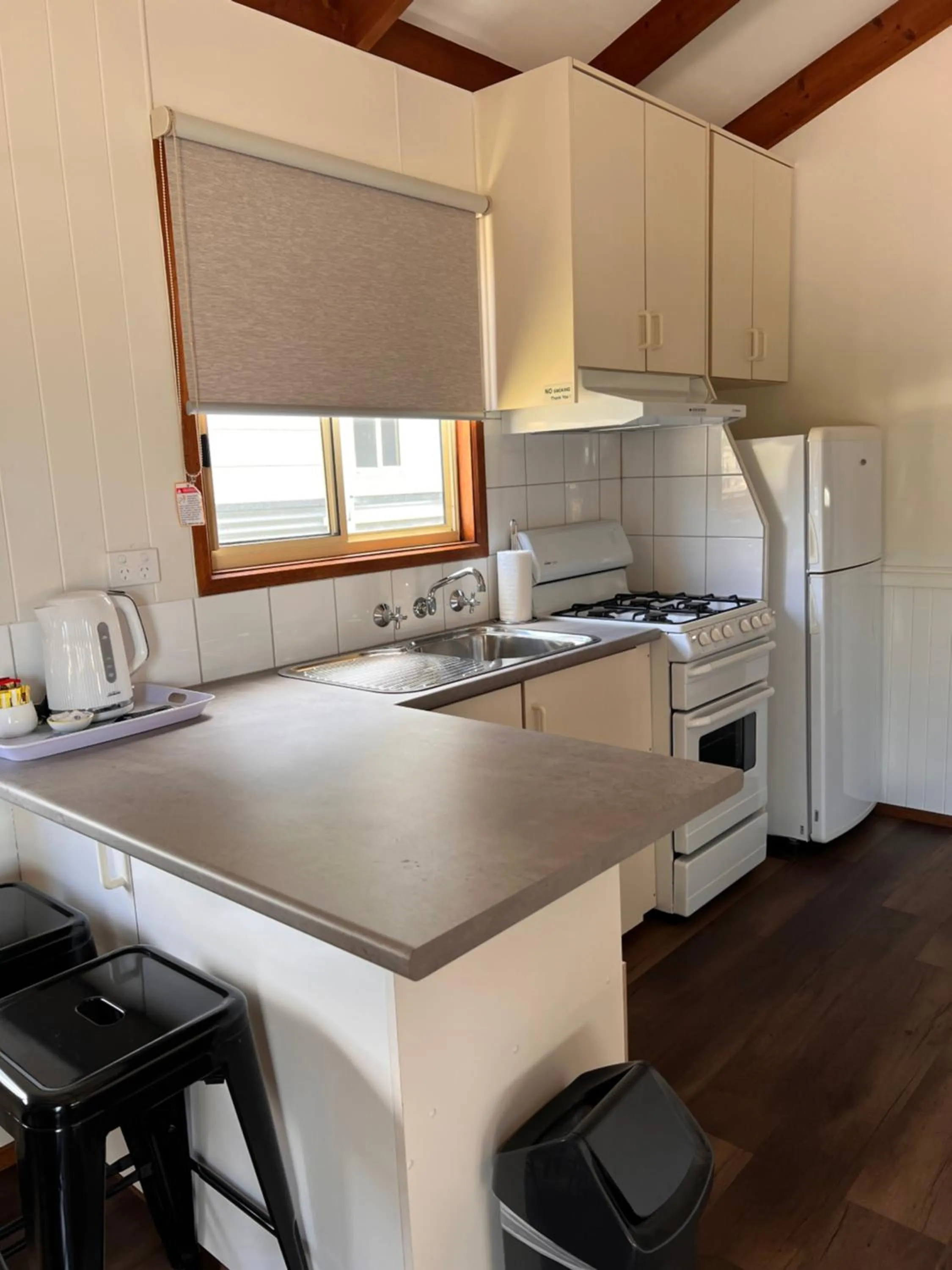 kitchen in Ocean Grove Holiday Park