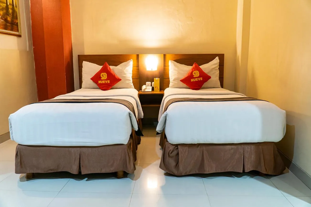 Bed in Nueve Malioboro Hotel Yogyakarta