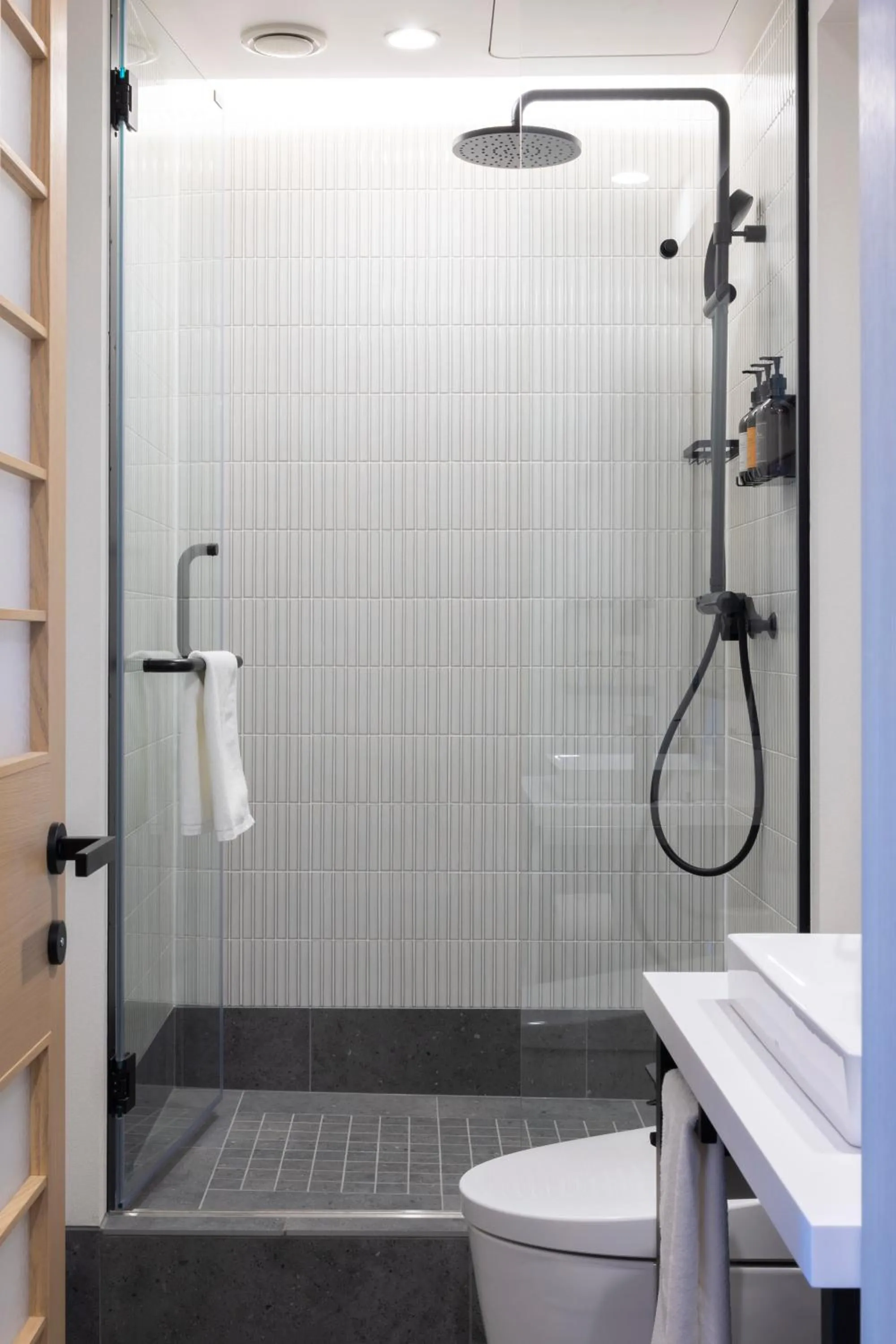 Shower in Nozo Hotel