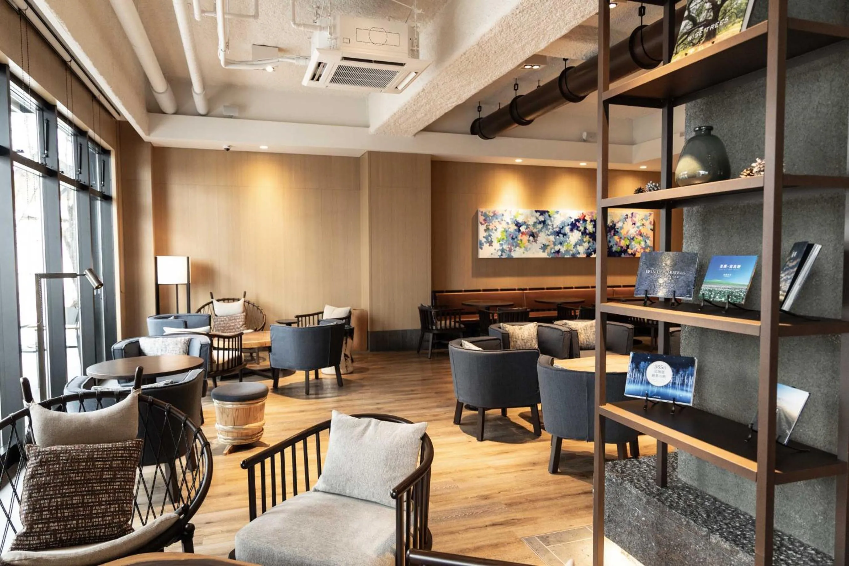 Lounge or bar in Nozo Hotel