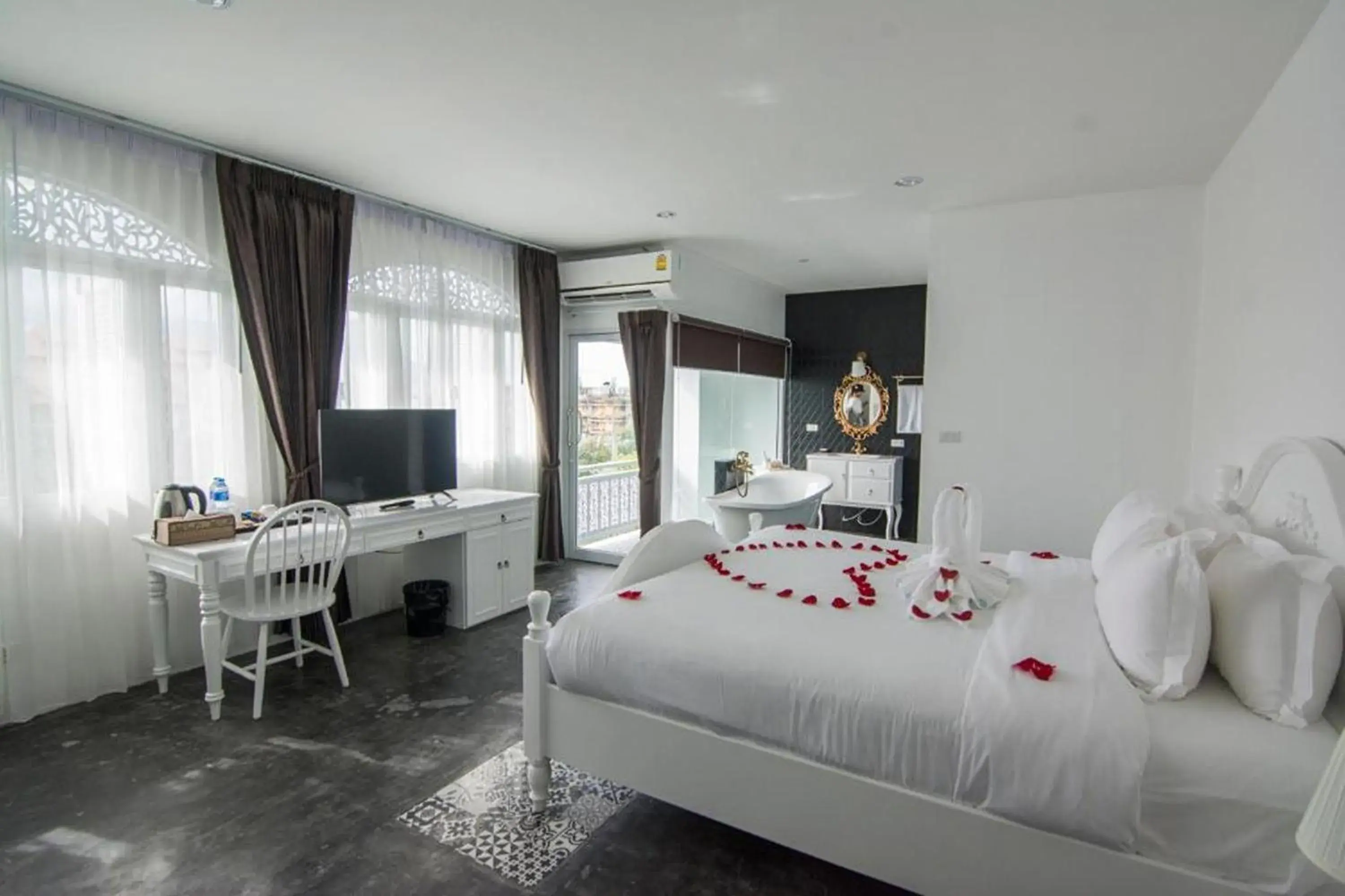 Deluxe Mountain View in Nidhra Lanna Hotel Chiang Mai Deluxe Mountain View in Nidhra Lanna Hotel Chiang Mai