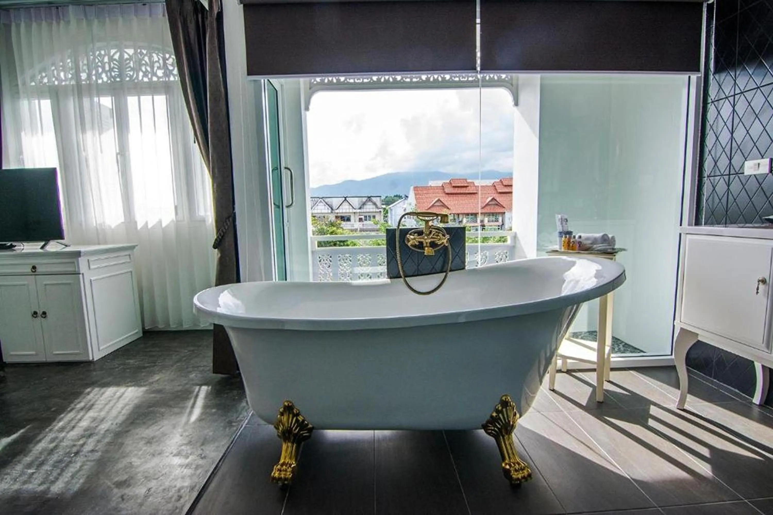 Mountain view in Nidhra Lanna Hotel Chiang Mai