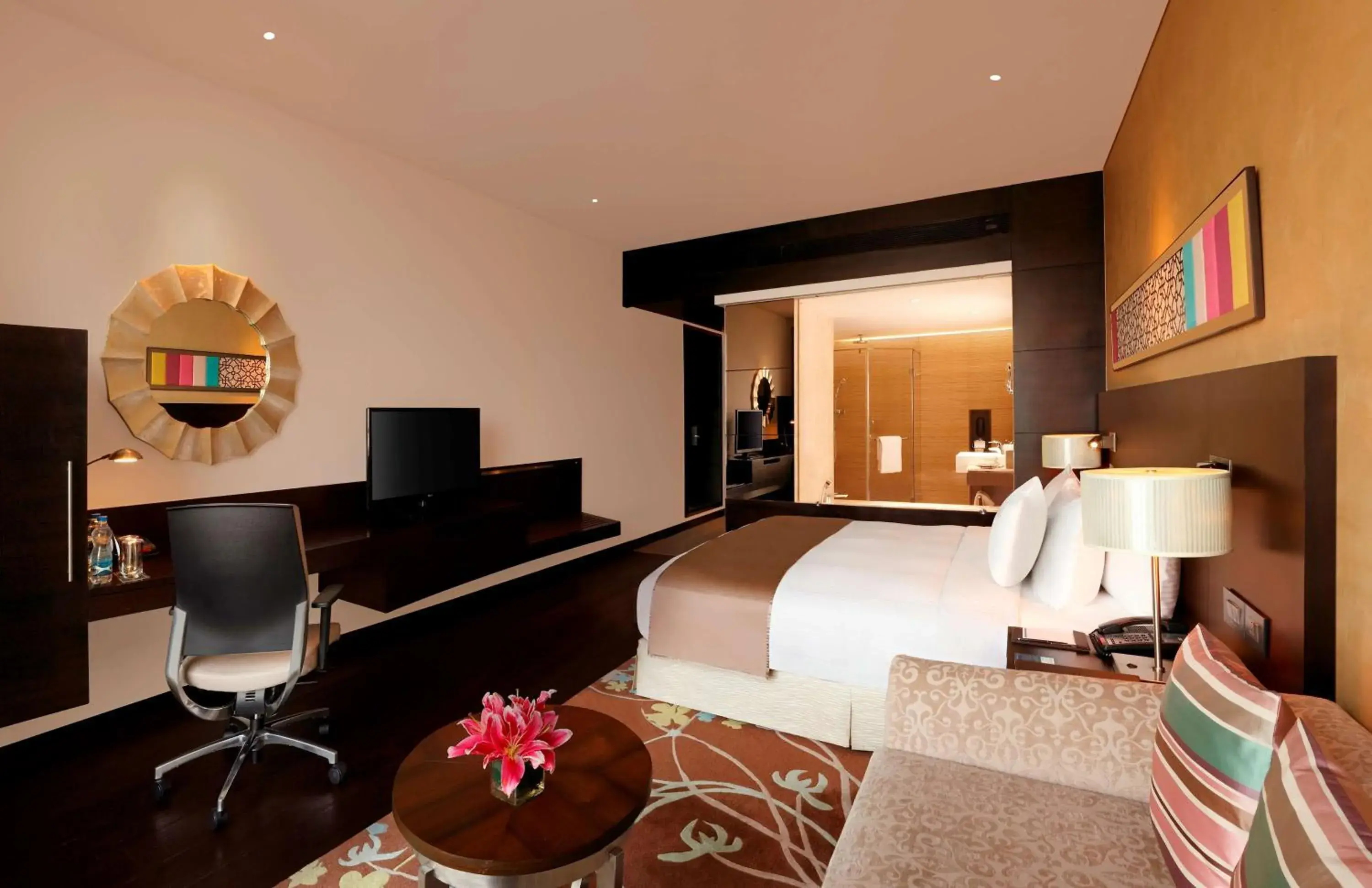 King Guest Room - single occupancy in Hilton Jaipur King Guest Room - single occupancy in Hilton Jaipur
