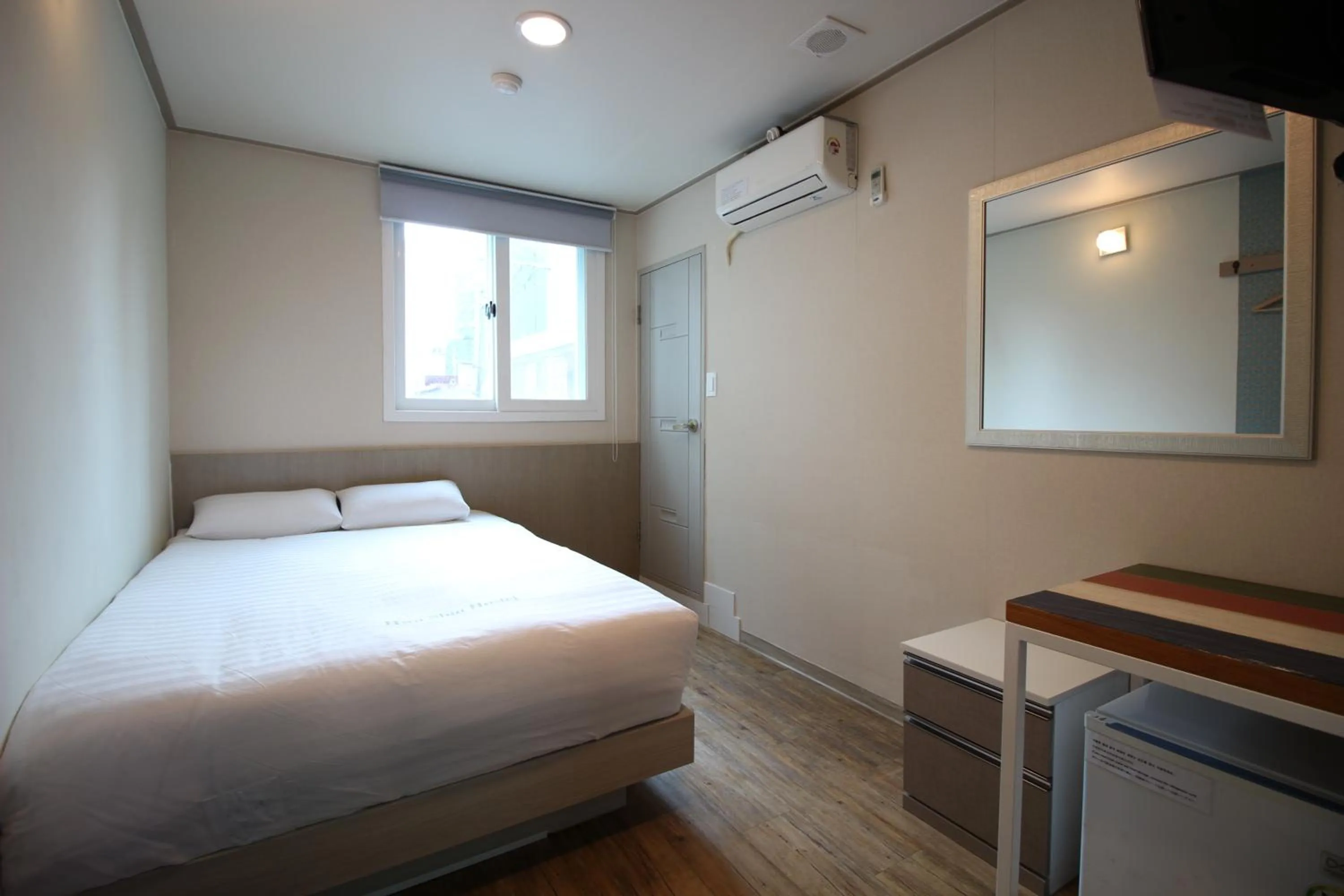 Bed in Dongdaemun Hwashin Hostel
