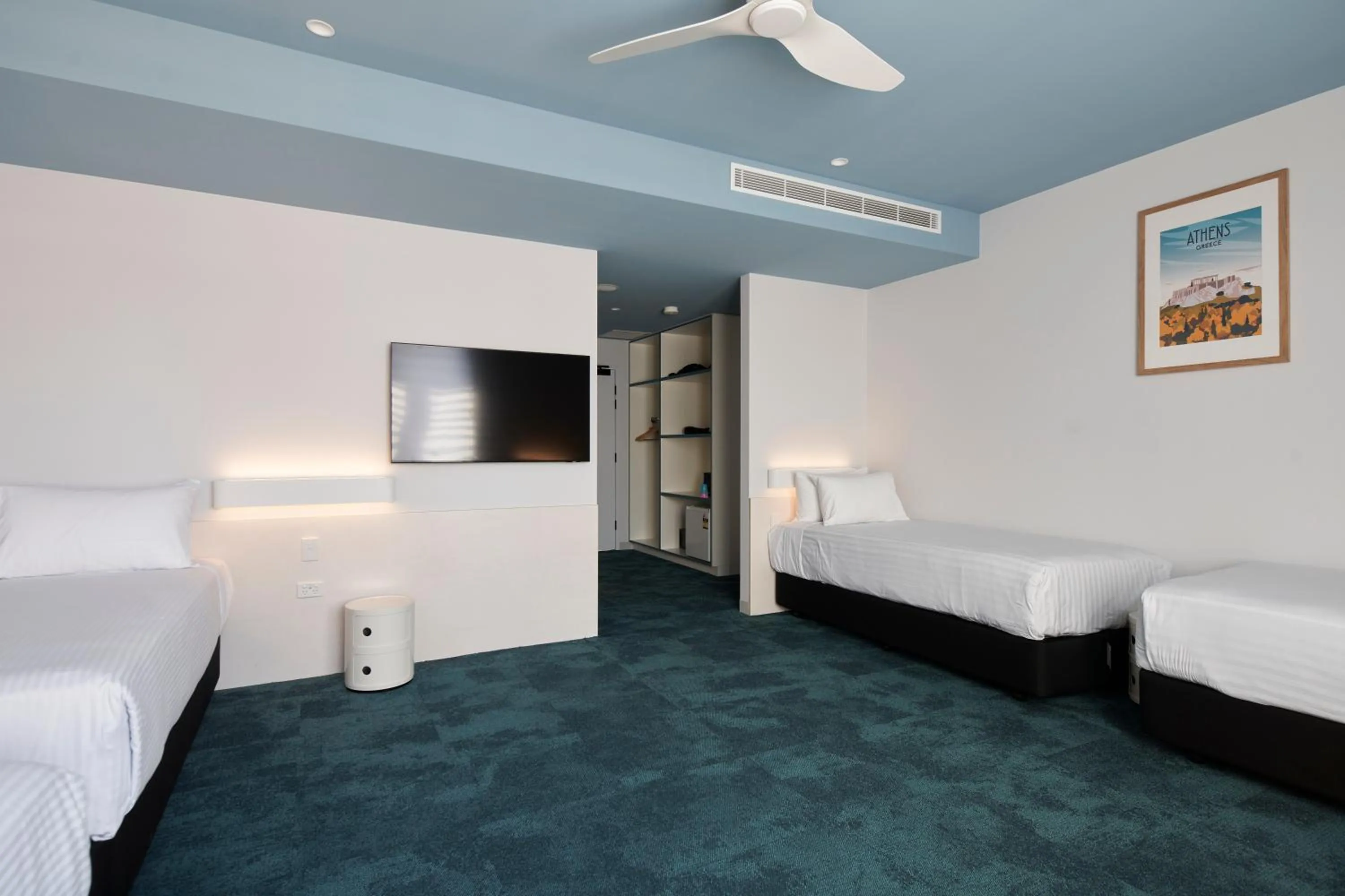 Bed in The Lodge, Blacktown - Sydney