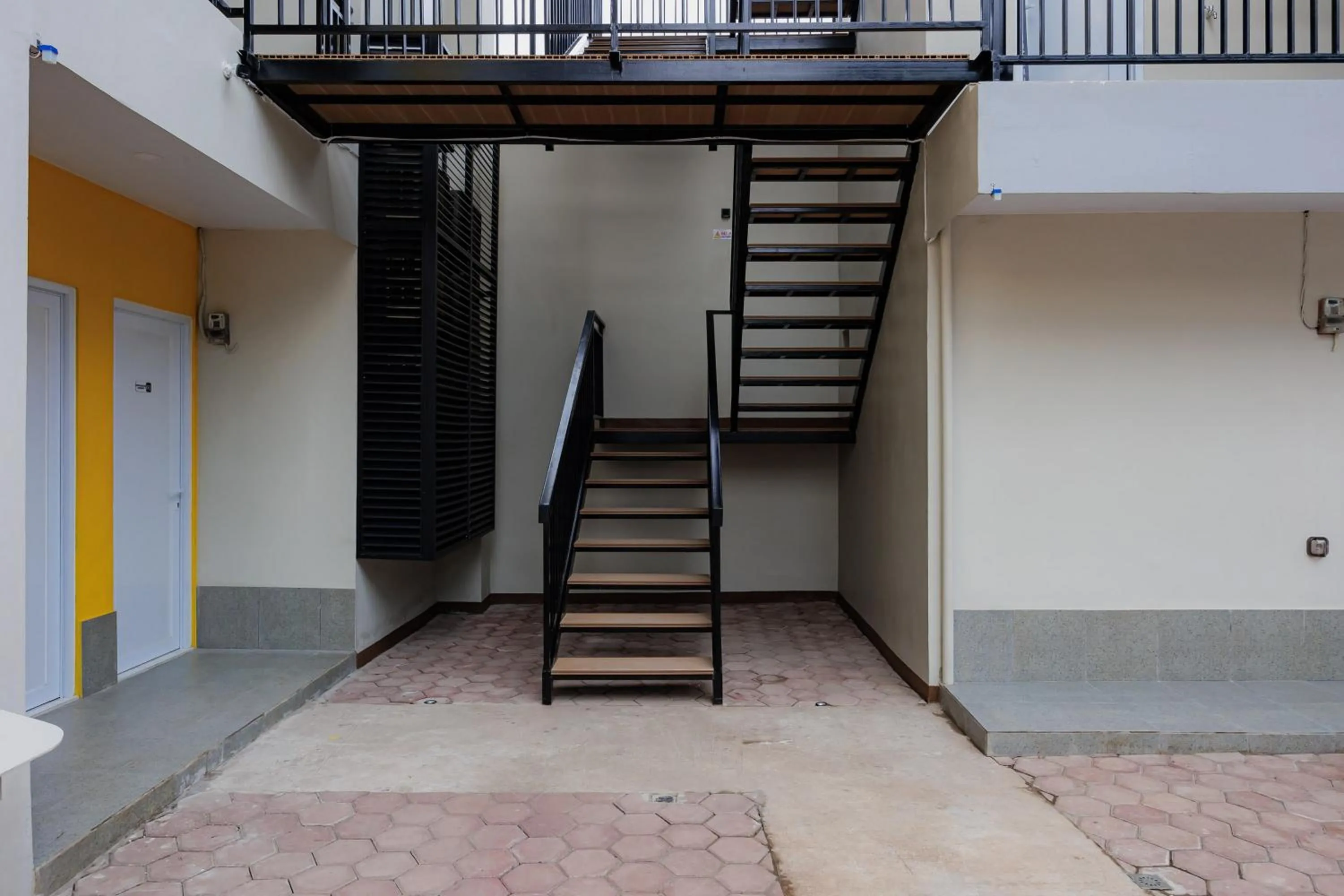 Property building in Urbanview Petukangan Mansion Jakarta