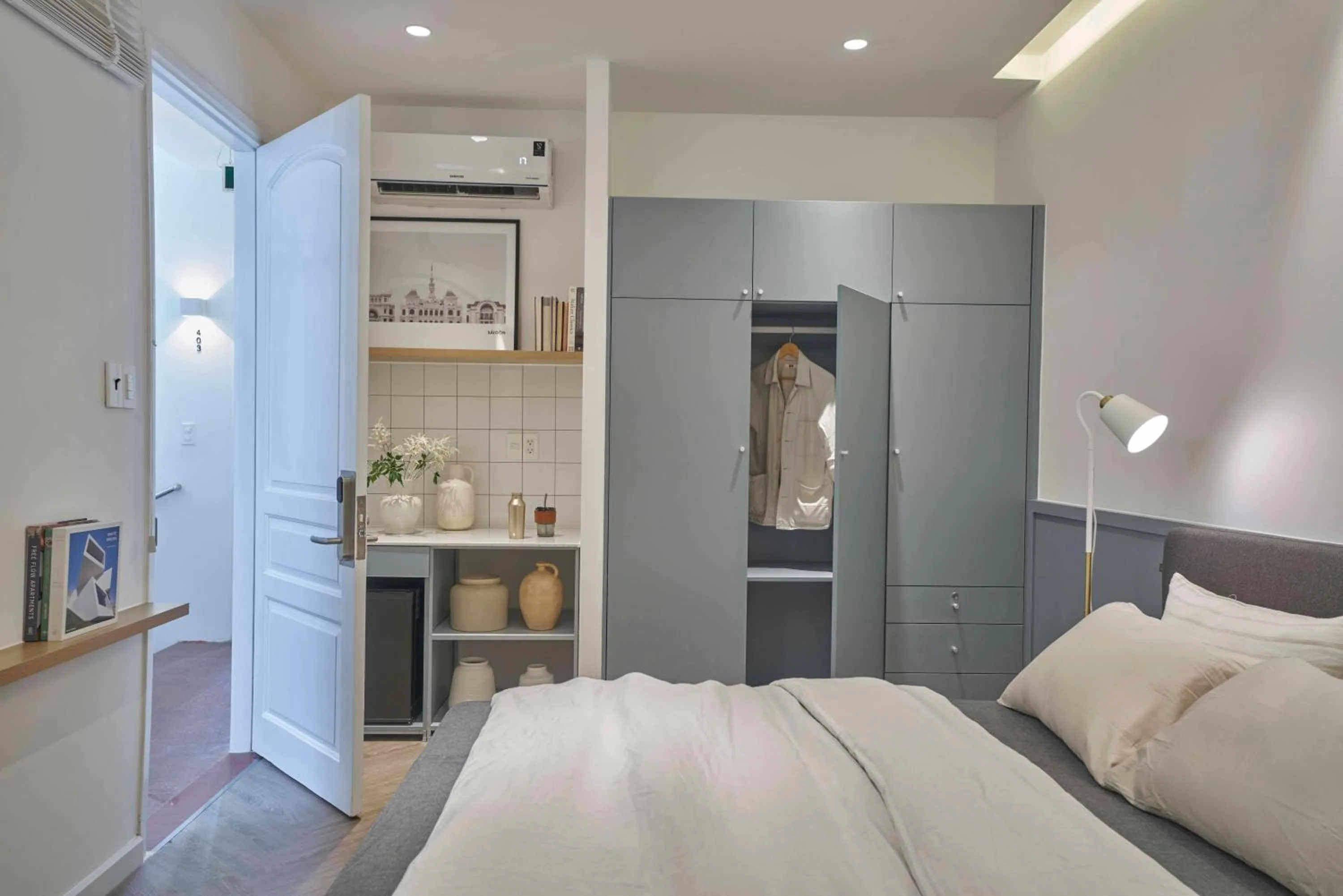 wardrobe, Bed in Express by M Village Đinh Công Tráng