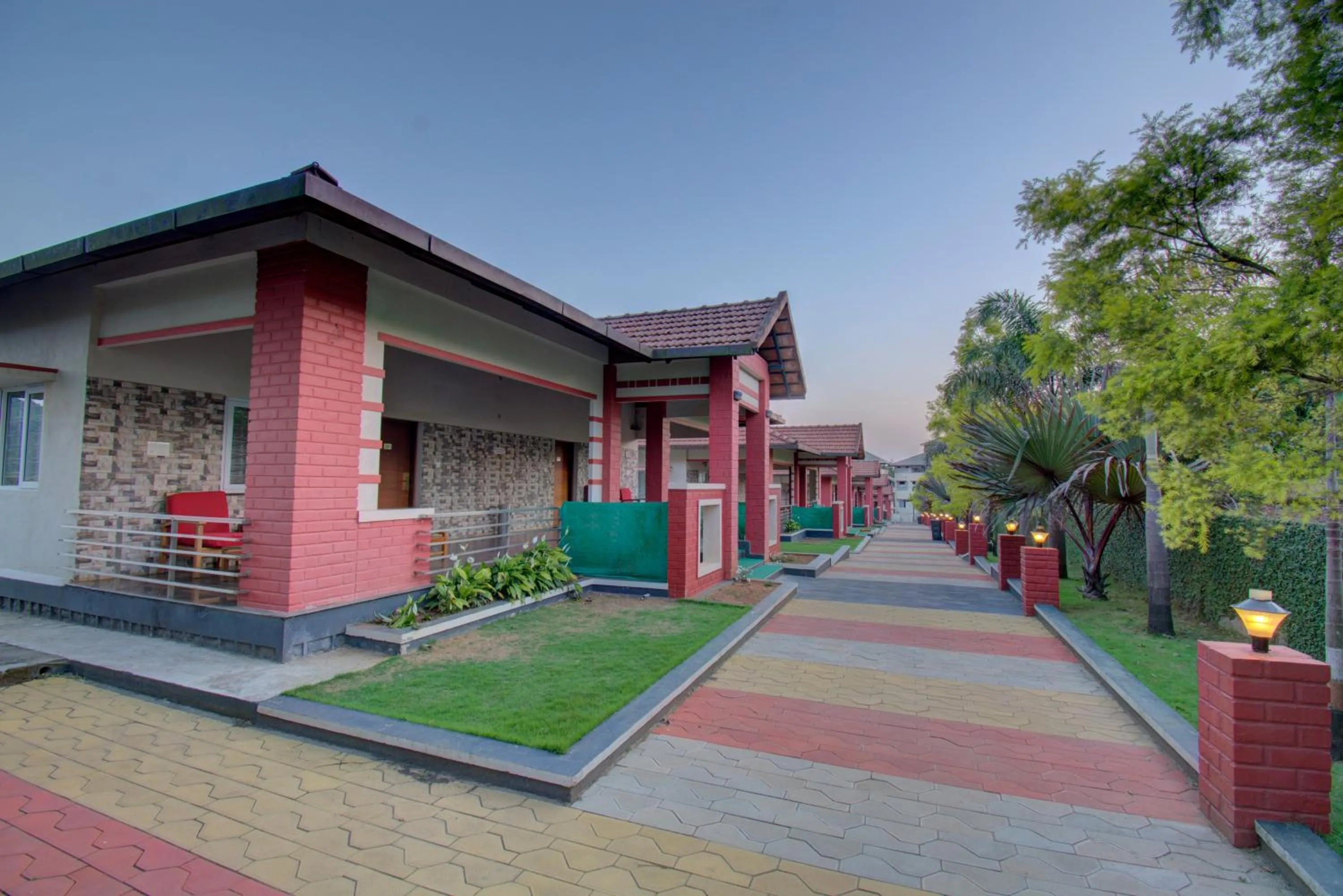 Facade/entrance in Woodstock Resorts