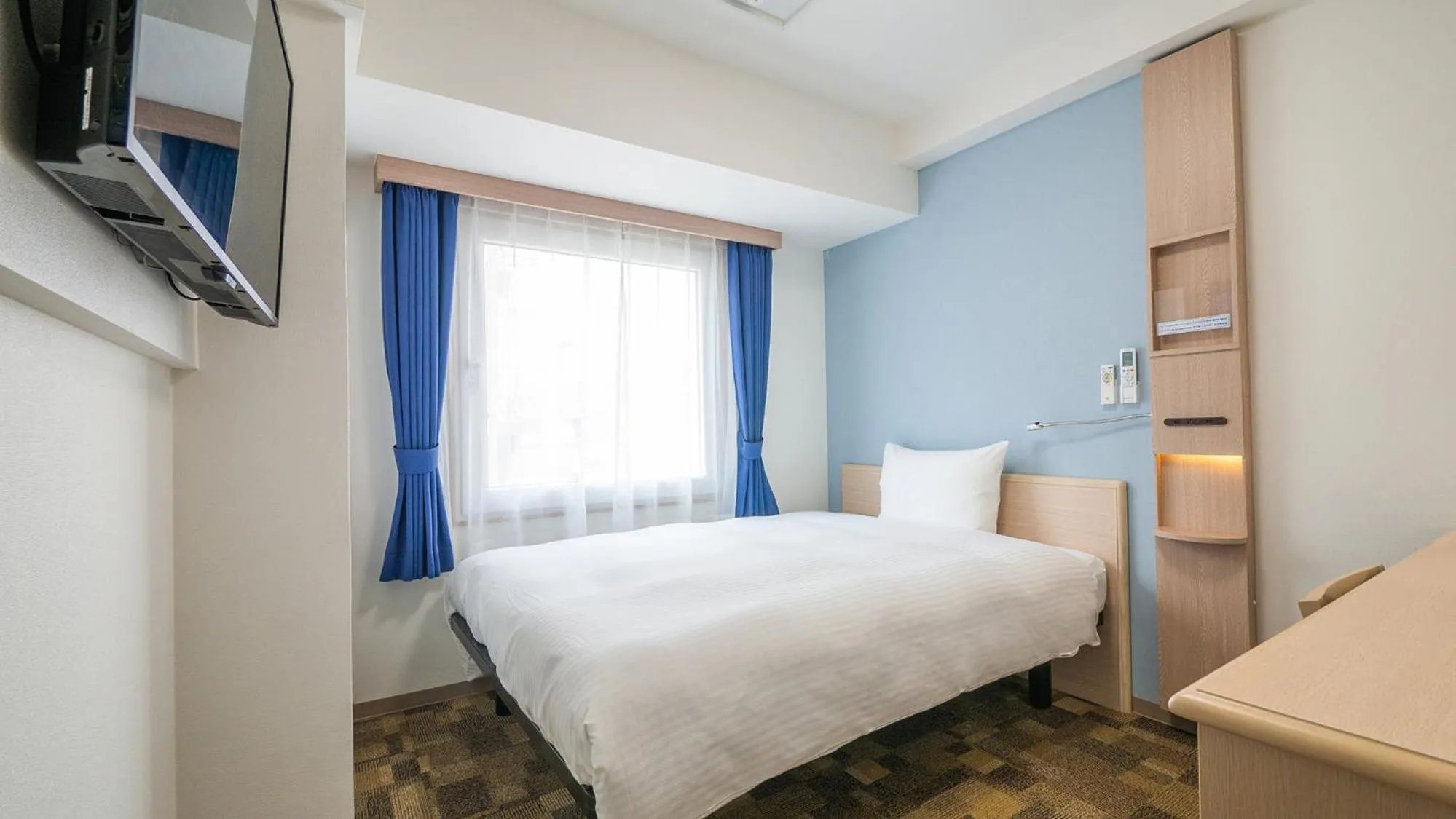 Bedroom, Bed in Toyoko Inn Nagoya-eki Sakuradori-guchi Shinkan