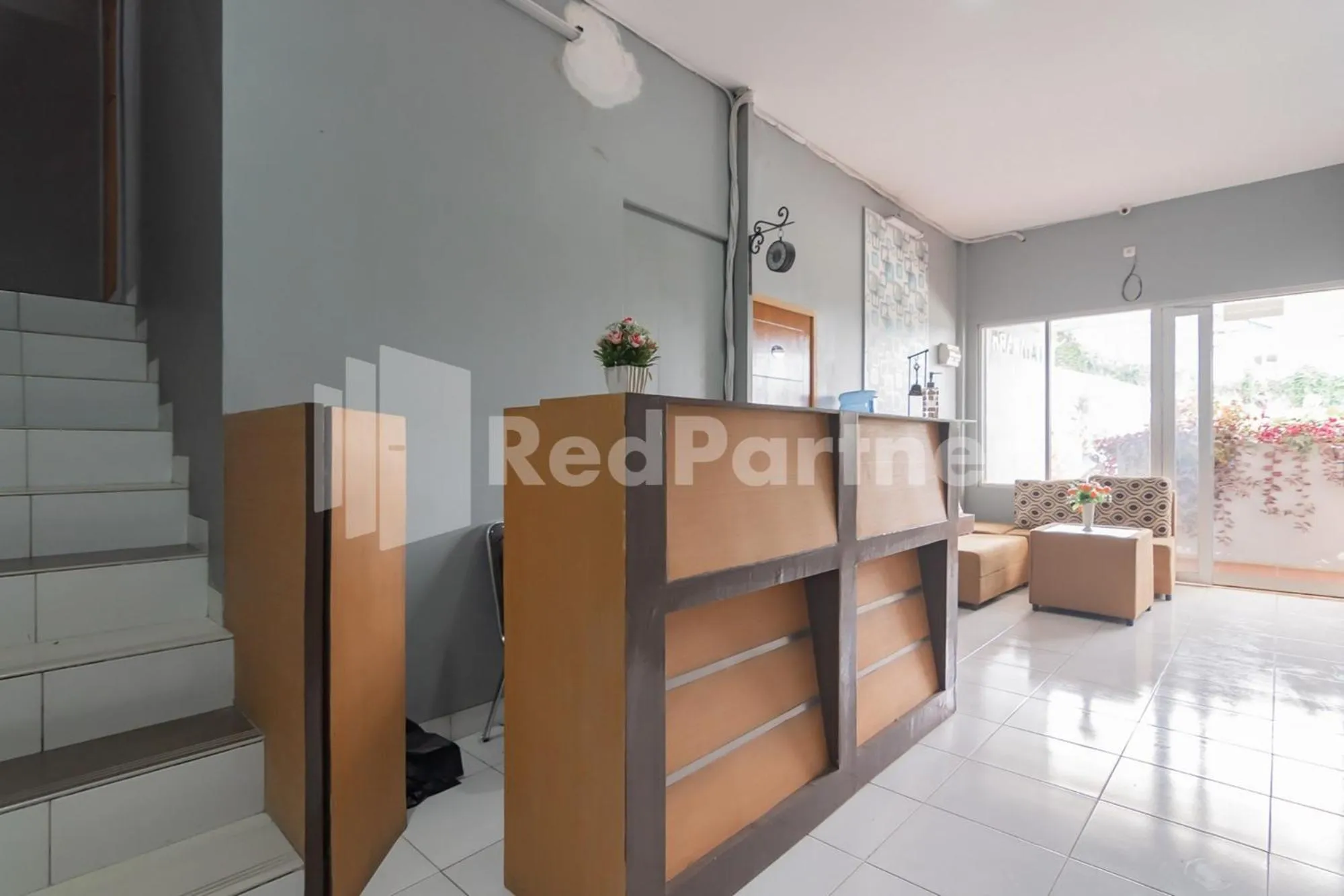 Lobby or reception in D'Valley View Lembang Mitra RedDoorz