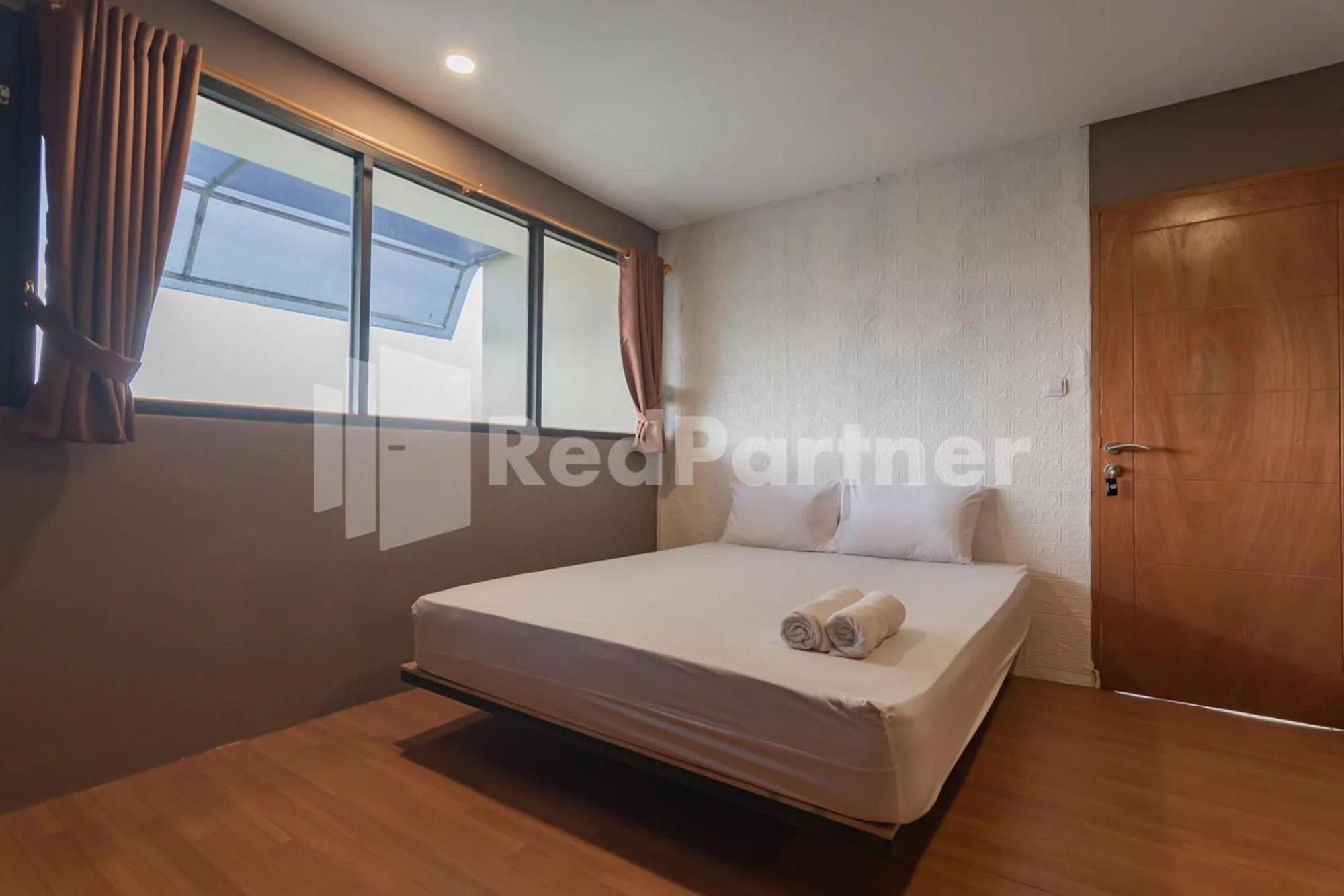 Bed in D'Valley View Lembang Mitra RedDoorz