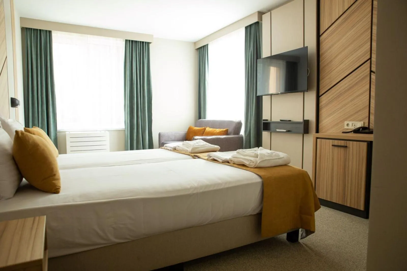 Bed in Hotel Forum City