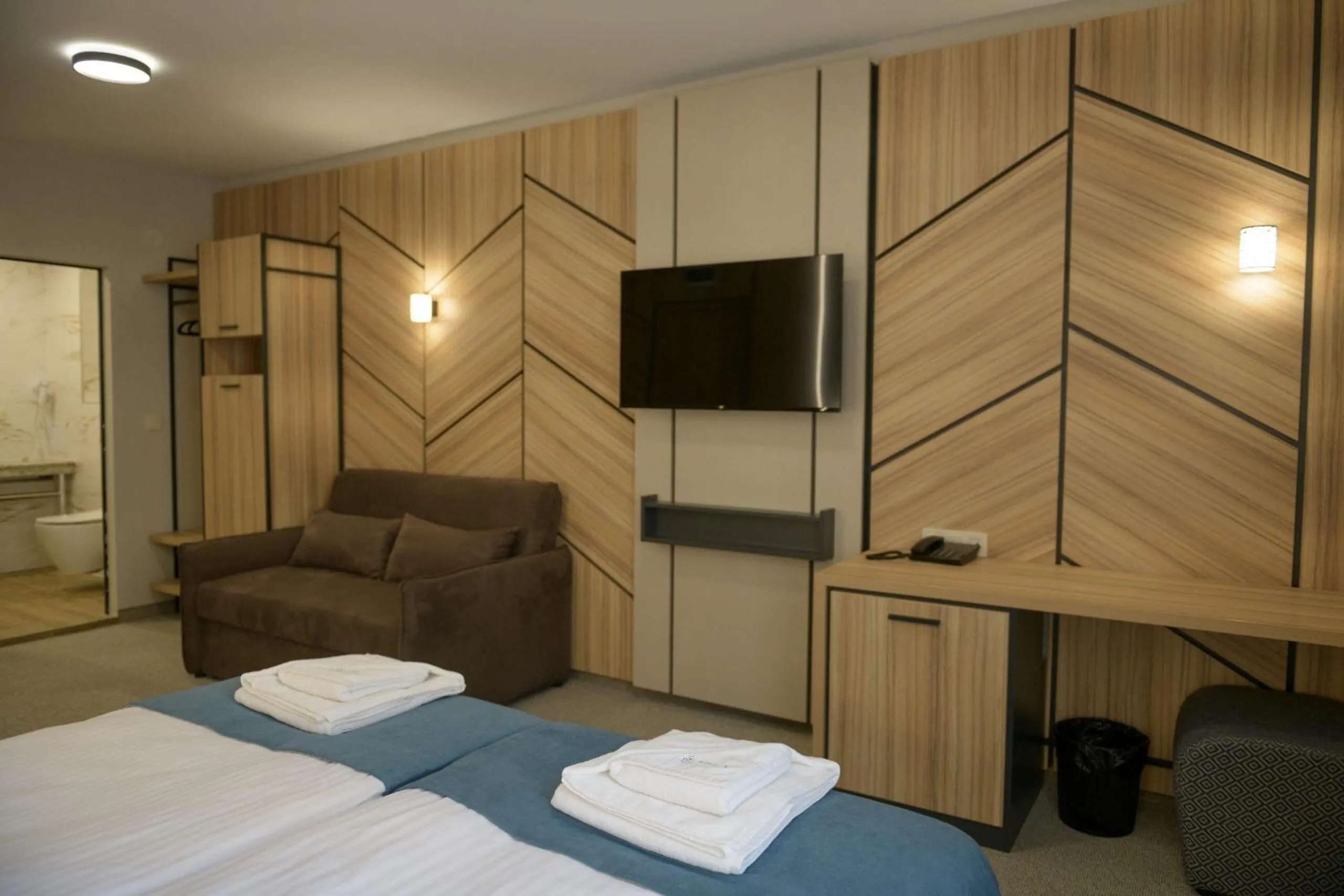 Bed in Hotel Forum City