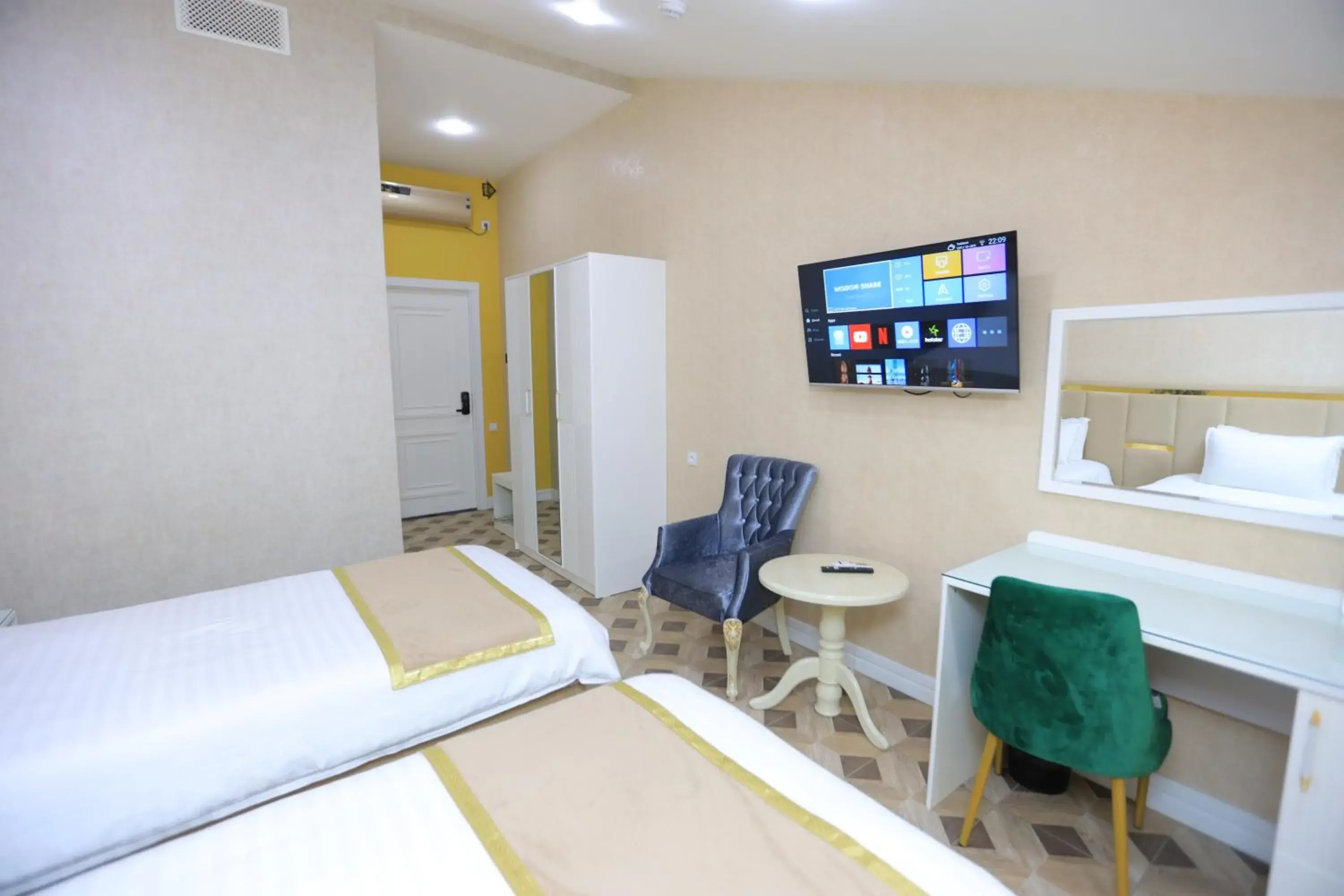 Twin Room - single occupancy in AYNIY Hotel Twin Room - single occupancy in AYNIY Hotel