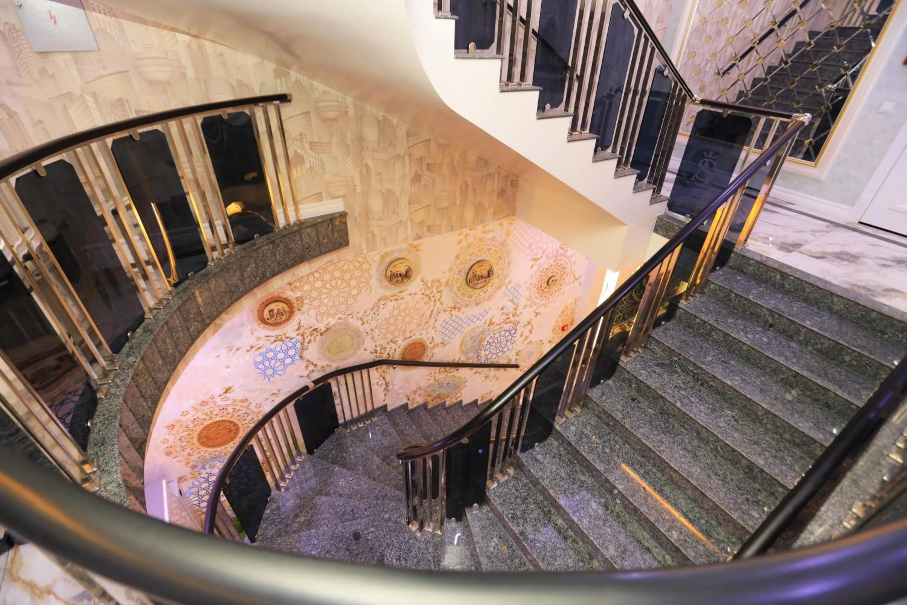 internet in AYNIY Hotel