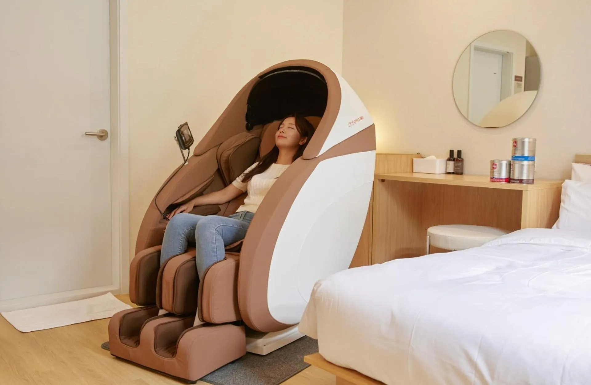 Photo of the whole room, Bed in Aank Hotel Ilsan