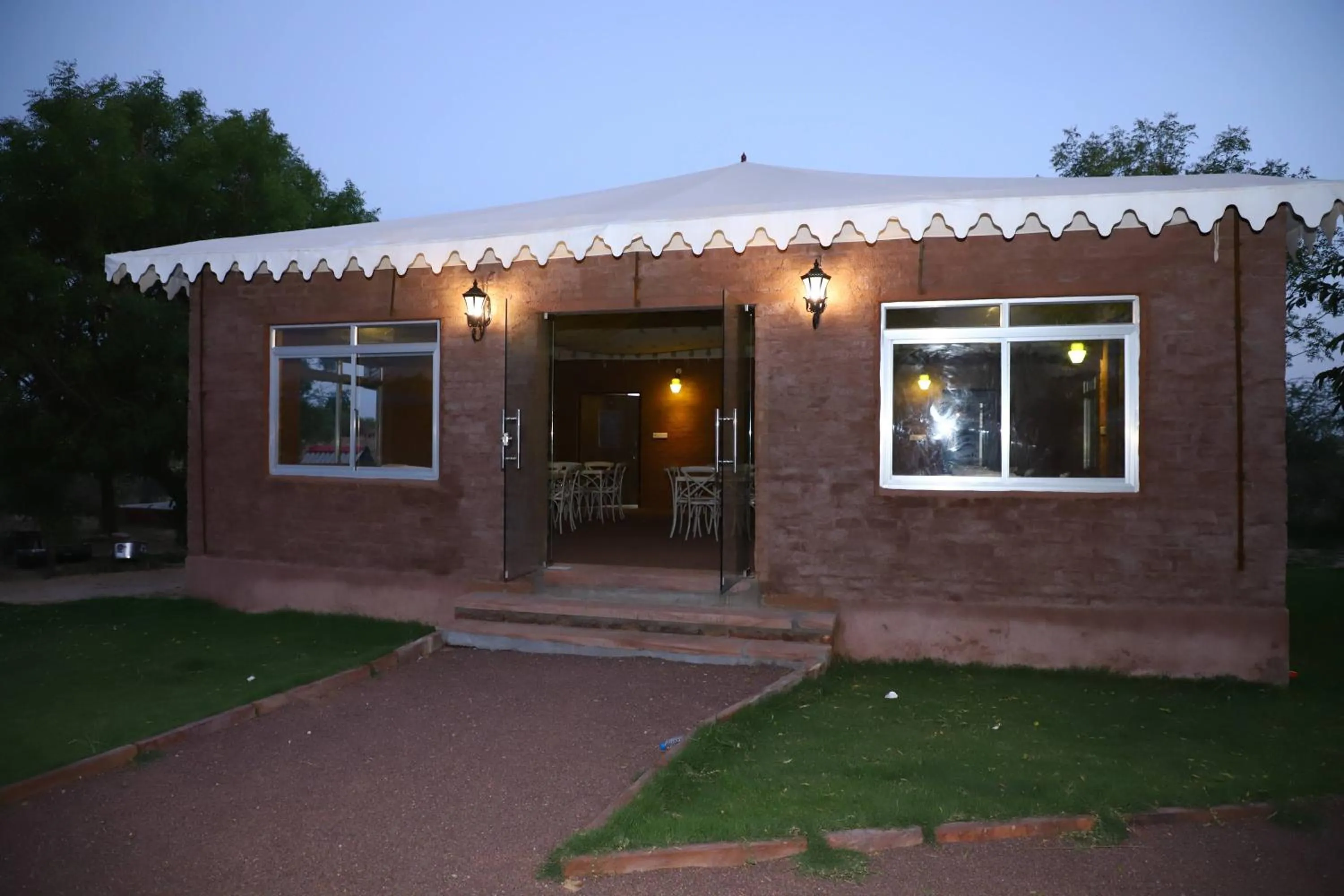 Restaurant/places to eat in Impian Resorts - Jodhpur