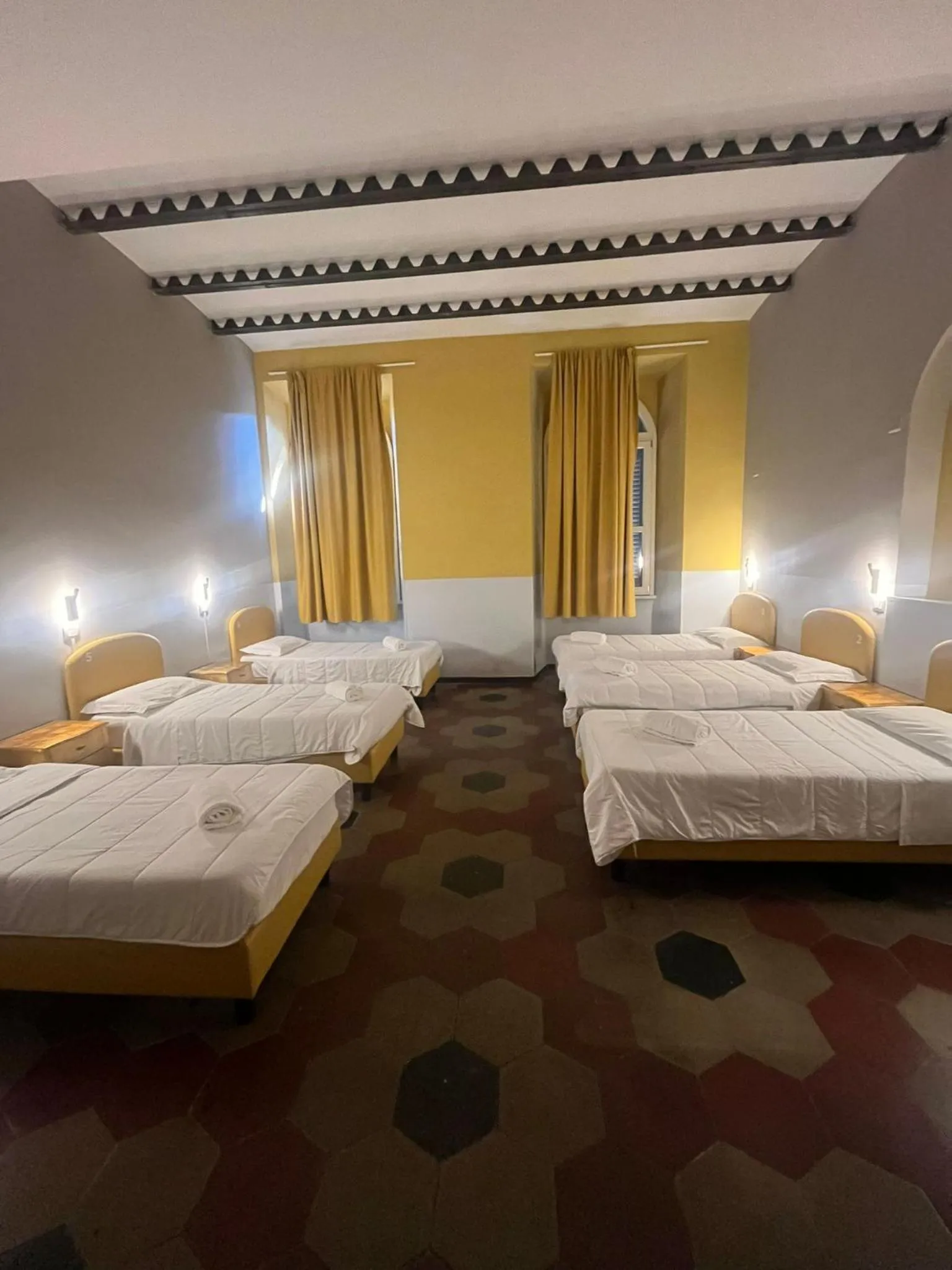 Photo of the whole room, Bed in Borgo Ripa Urban Travel