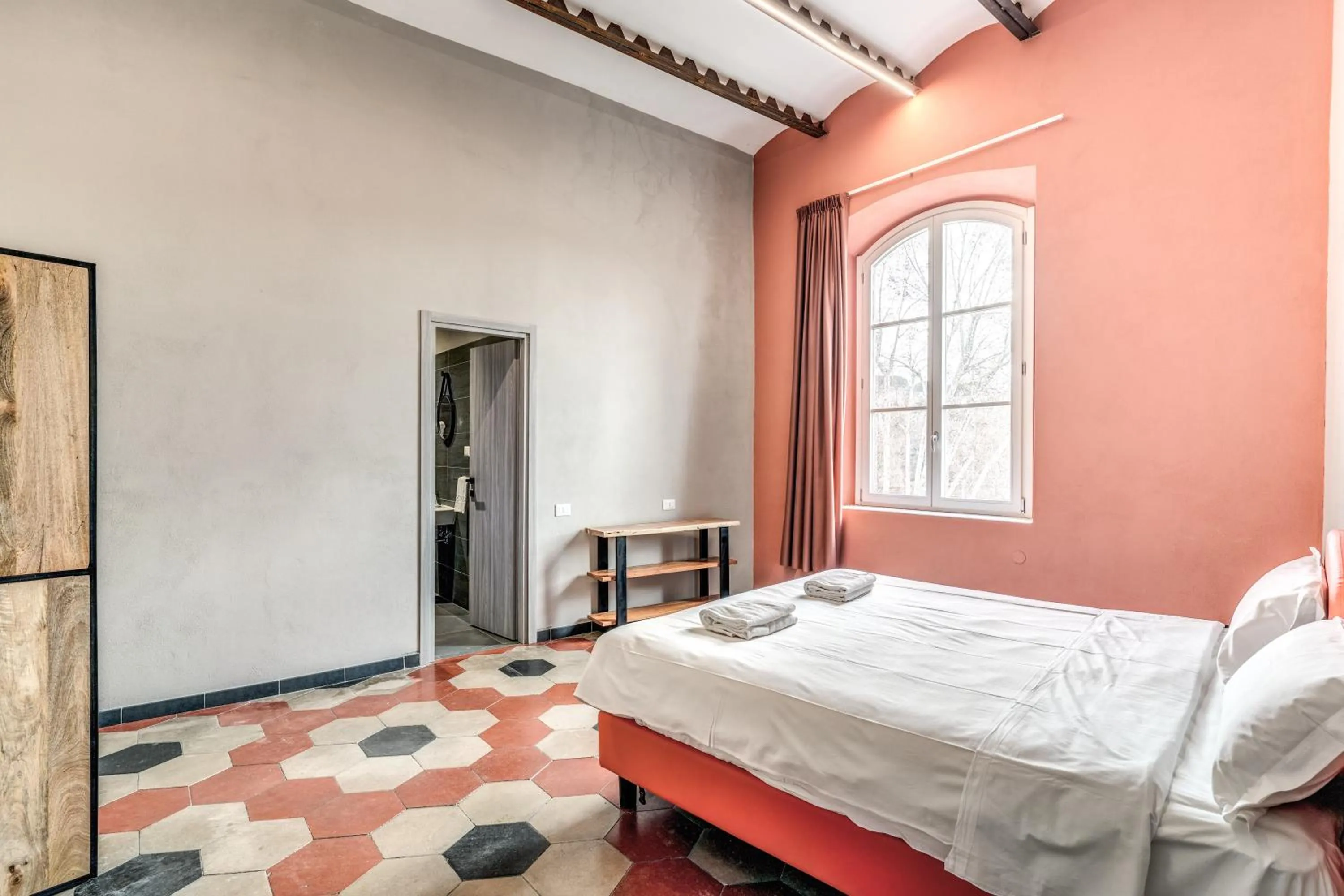 Bed in Borgo Ripa Urban Travel