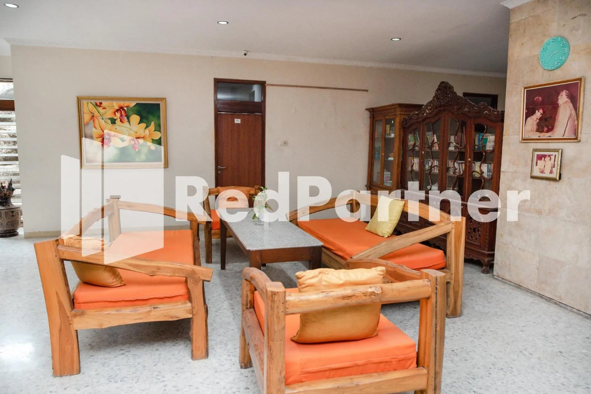 Seating area in Mango House Semarang RedPartner