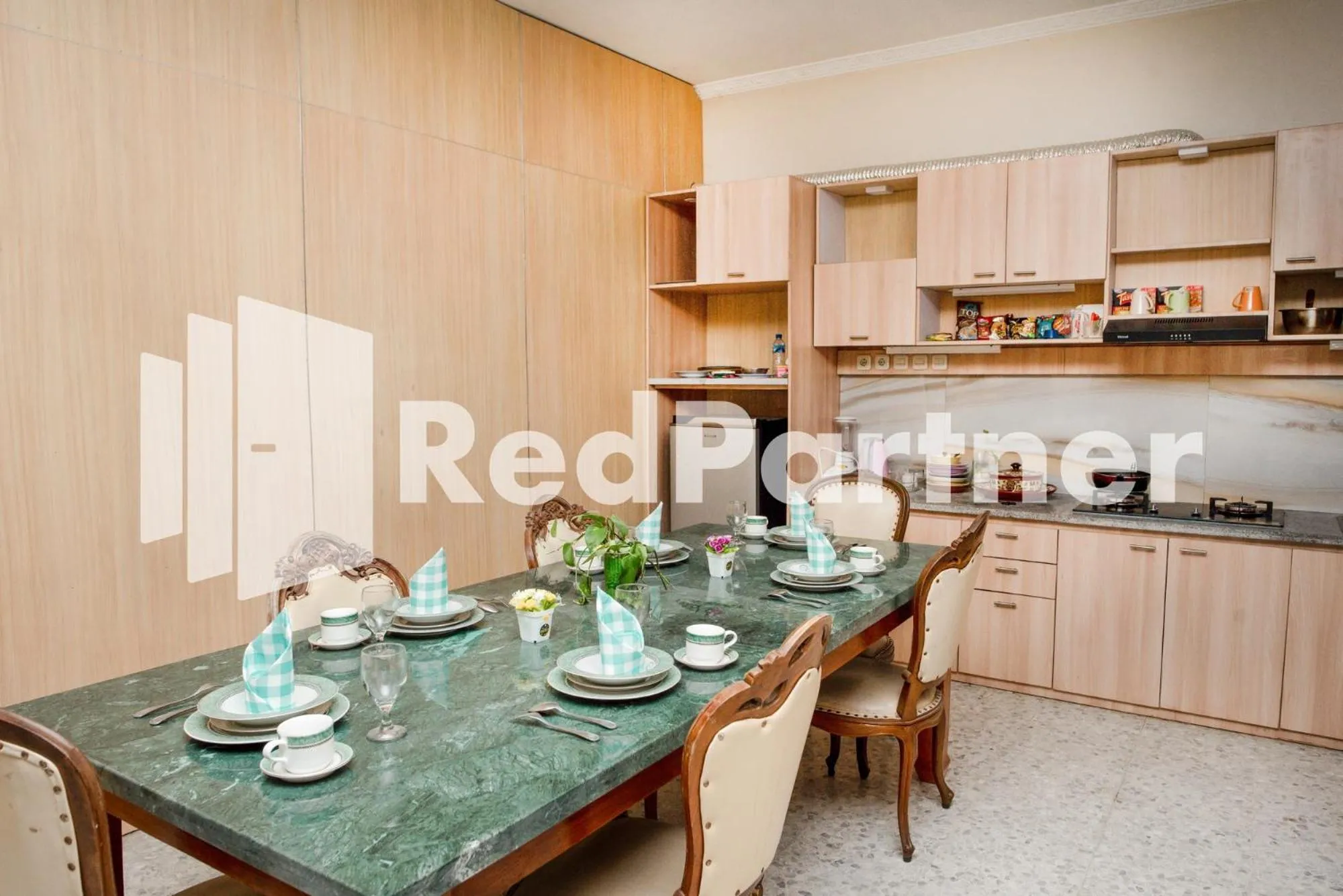 Kitchen or kitchenette in Mango House Semarang RedPartner