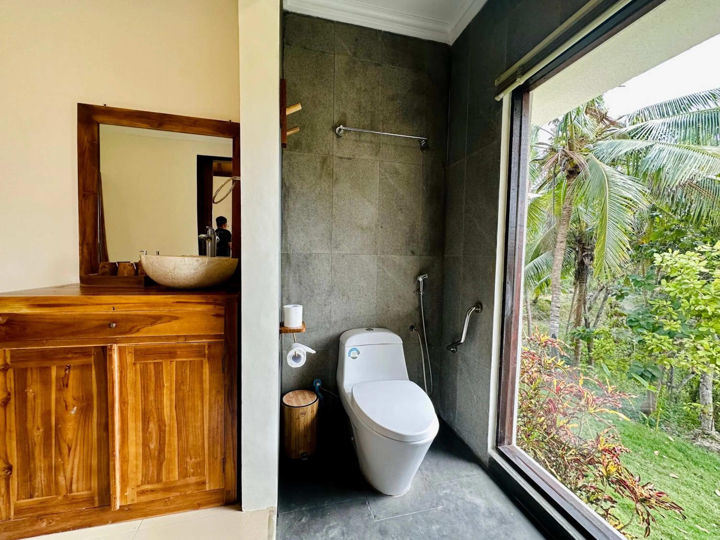 Toilet in Green Coco Suite