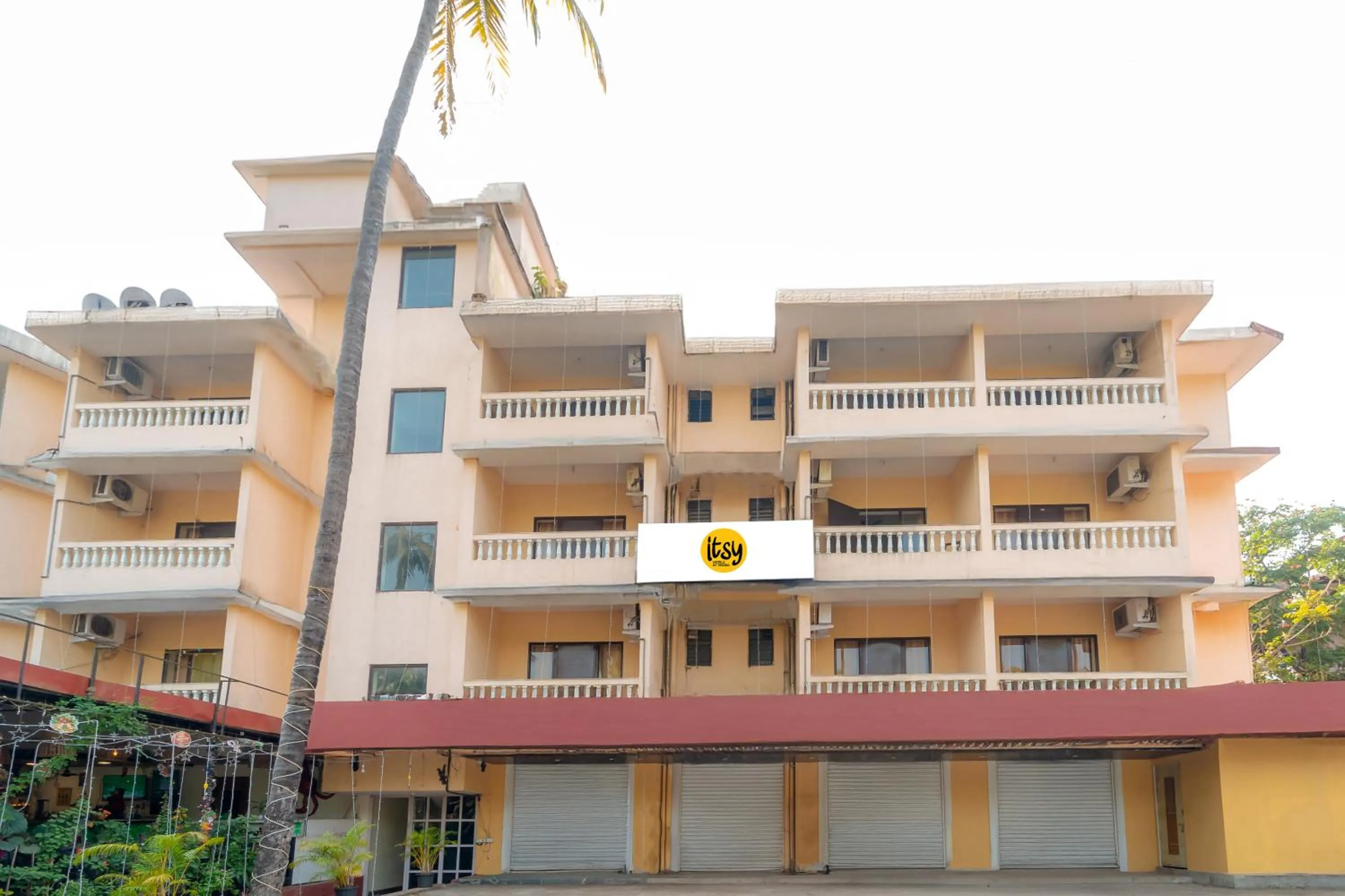 Property building in Itsy Hotels De Classio