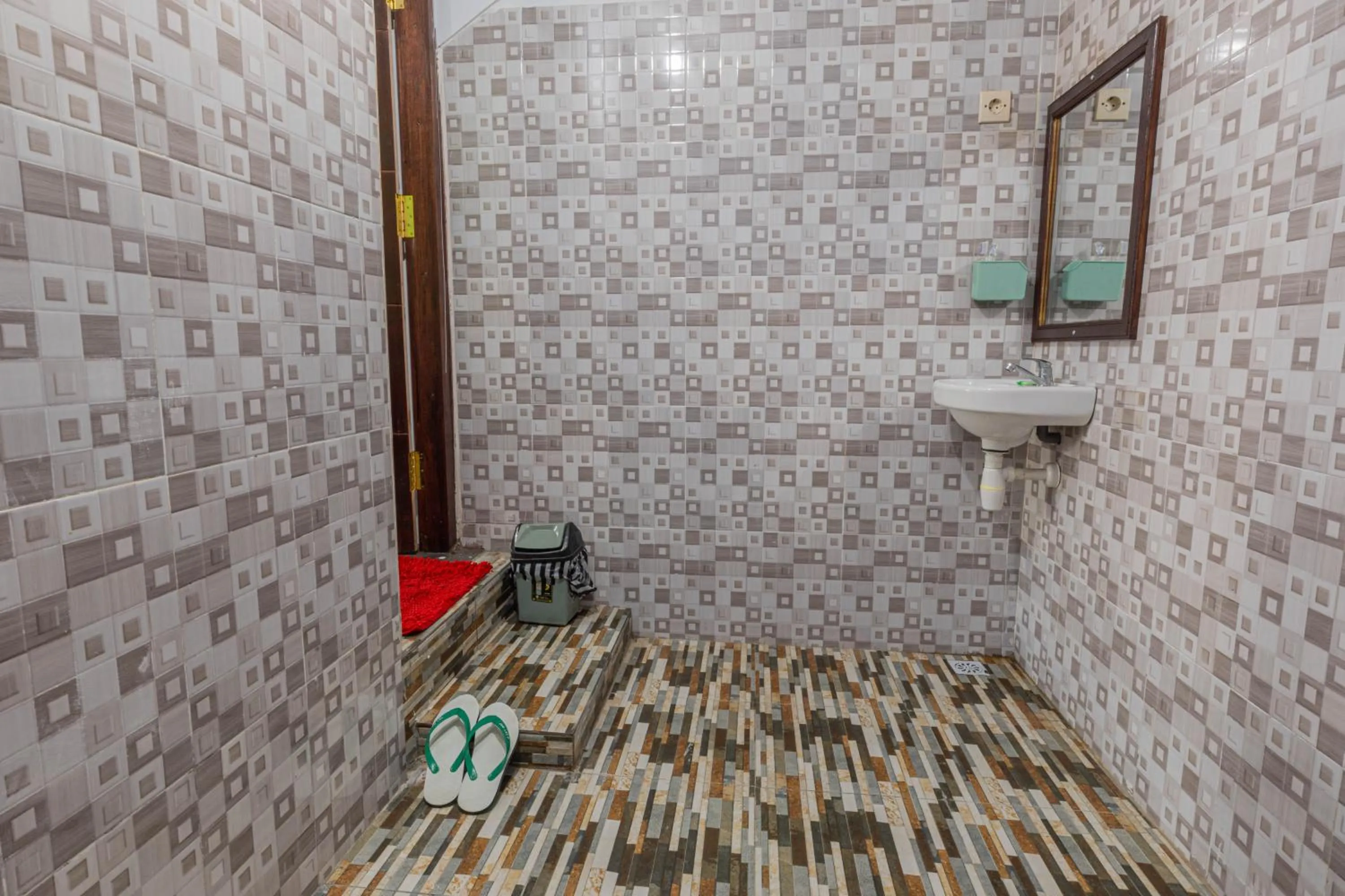 Bathroom in Bale Gantar