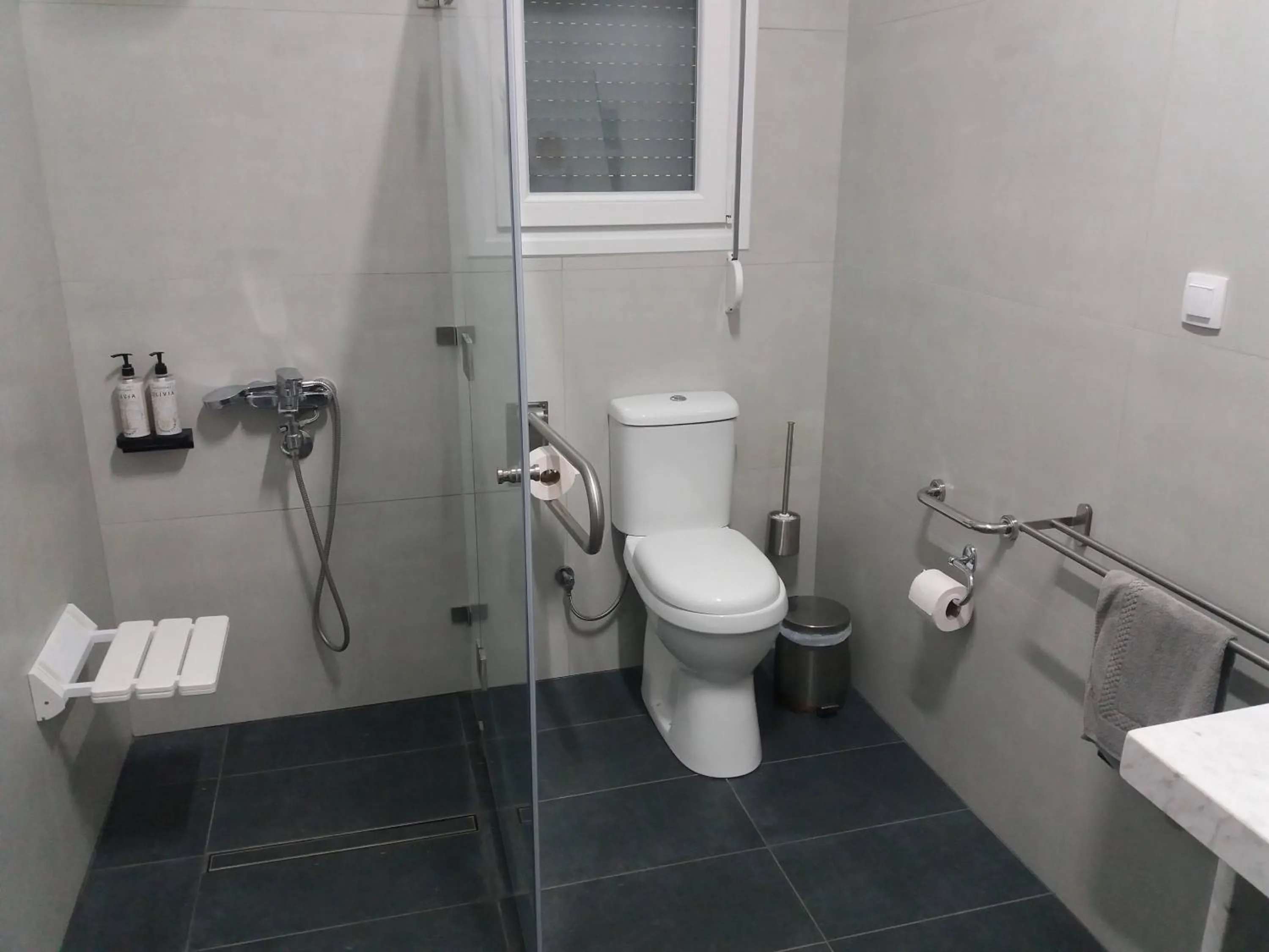 Shower in Stavento Hotel & Resort, new experience