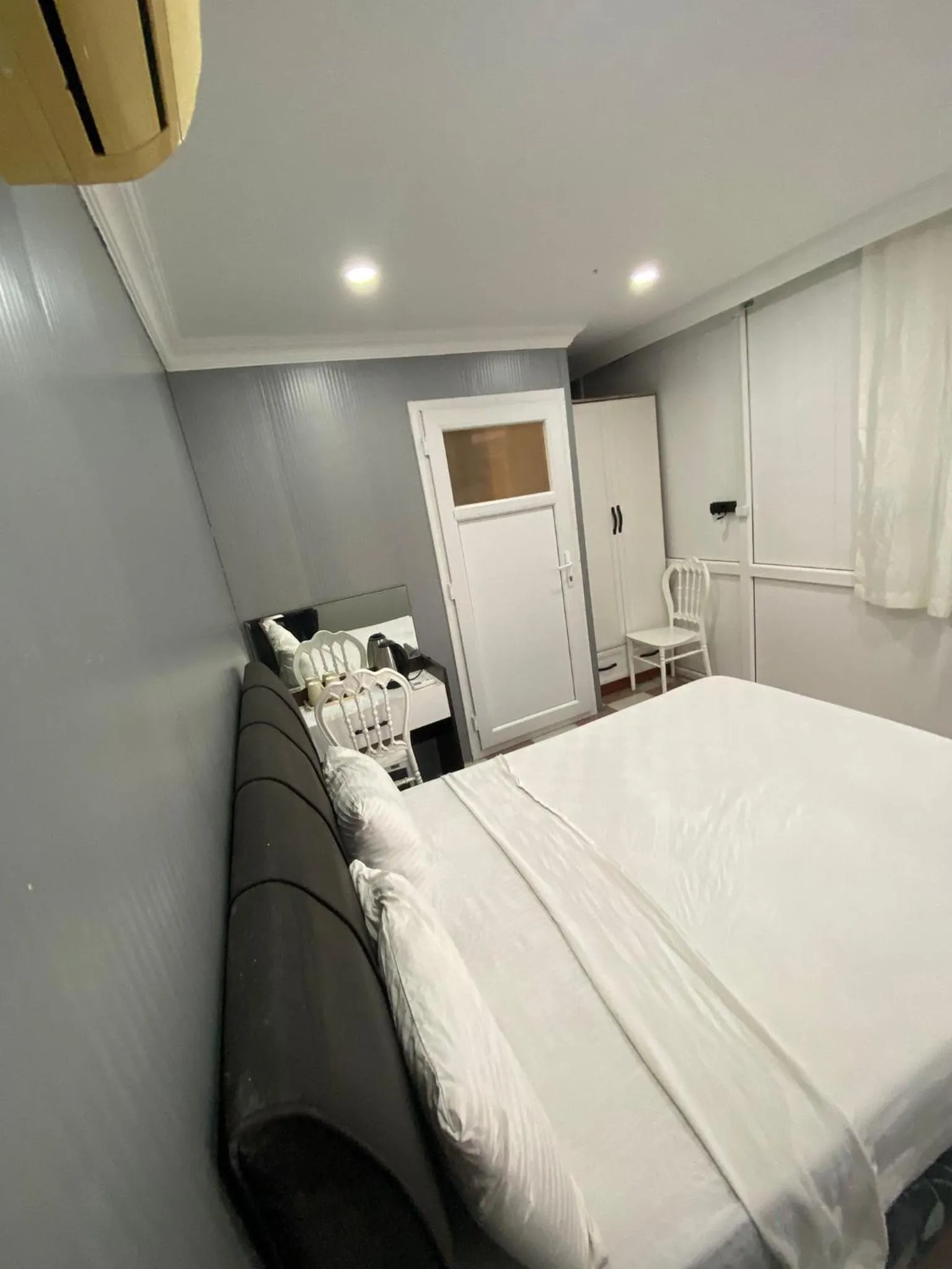 Bed in Ezel Group Hotel