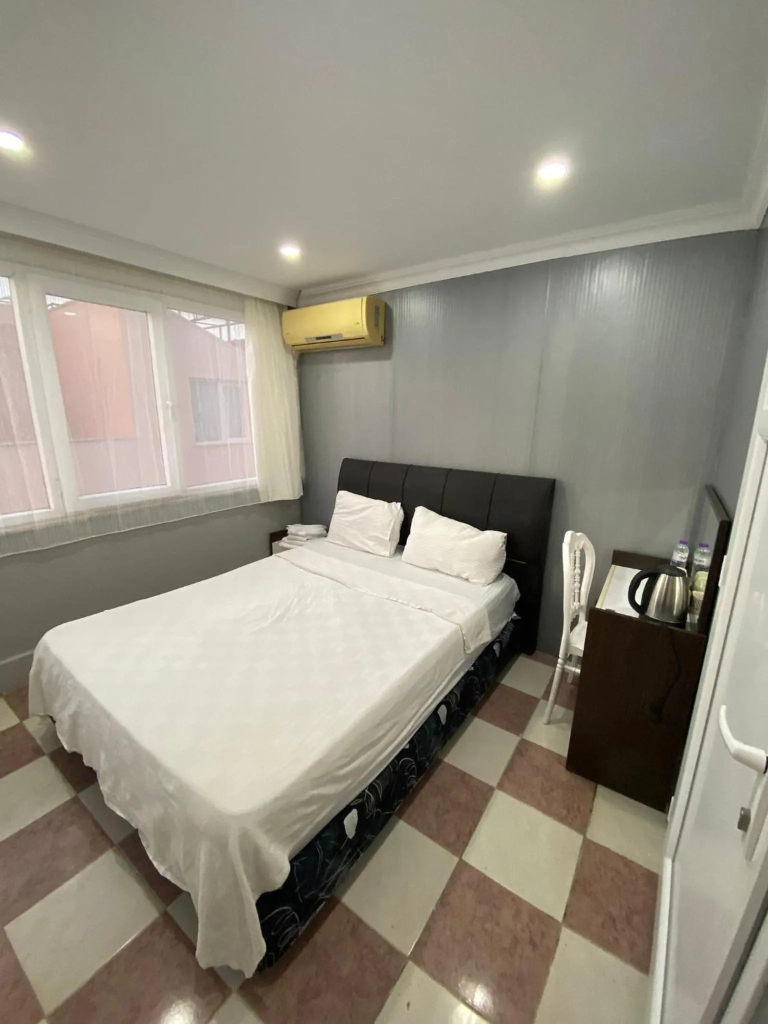 Bed in Ezel Group Hotel