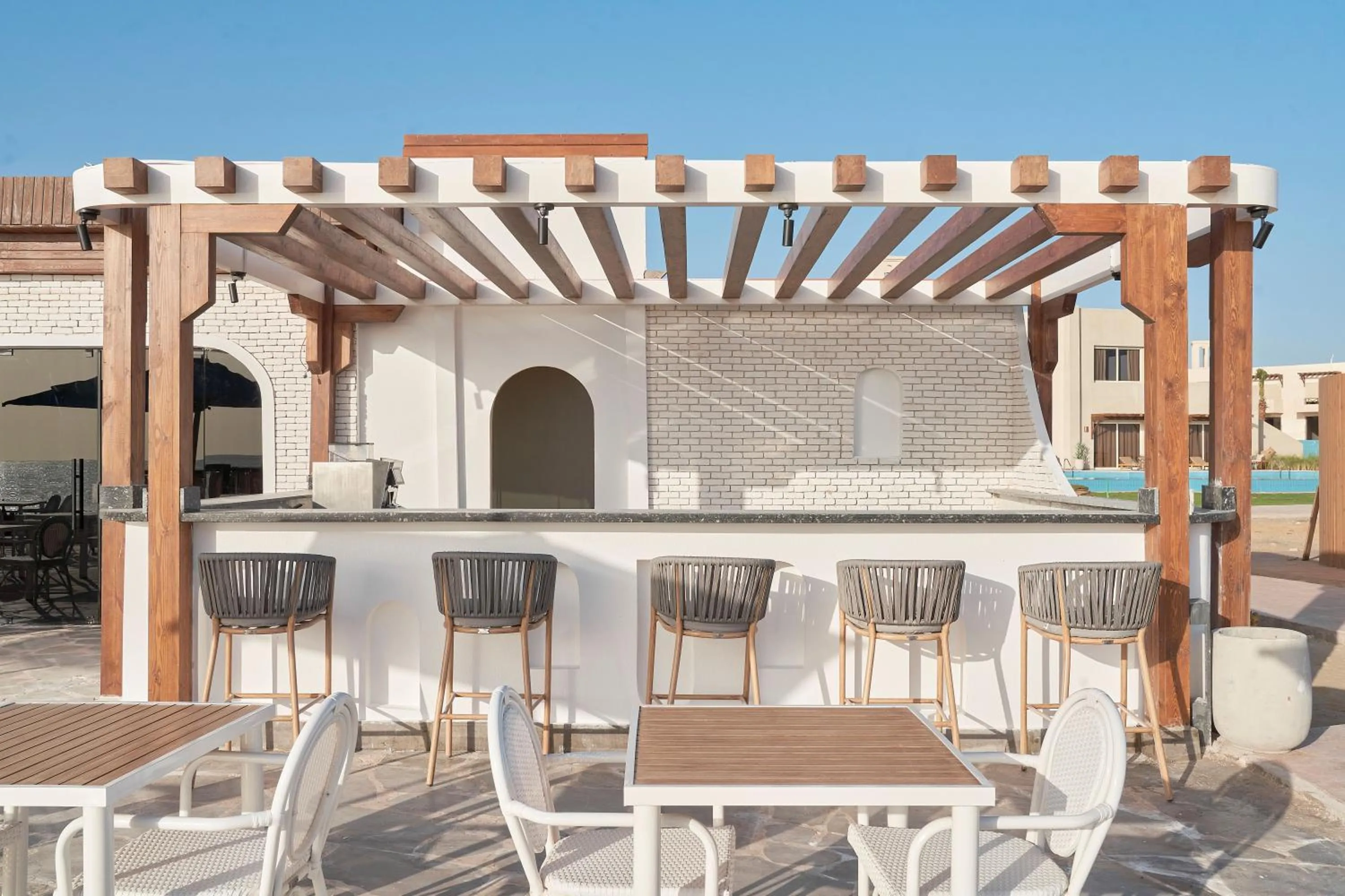 Restaurant/places to eat in True Beach Resort